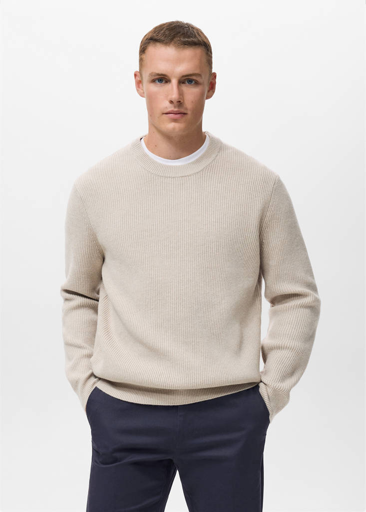 Knitted ribbed sweater — Sand