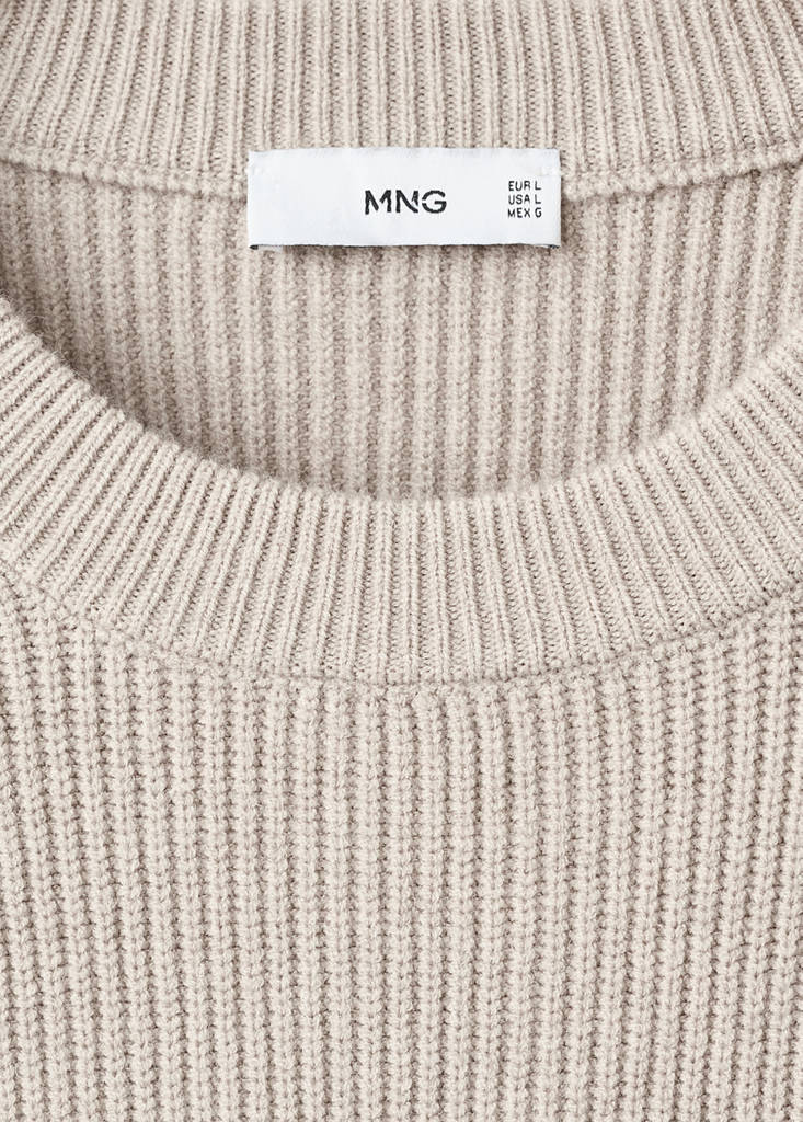 Knitted ribbed sweater — Sand
