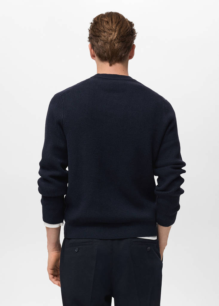 Knitted ribbed sweater — Navy