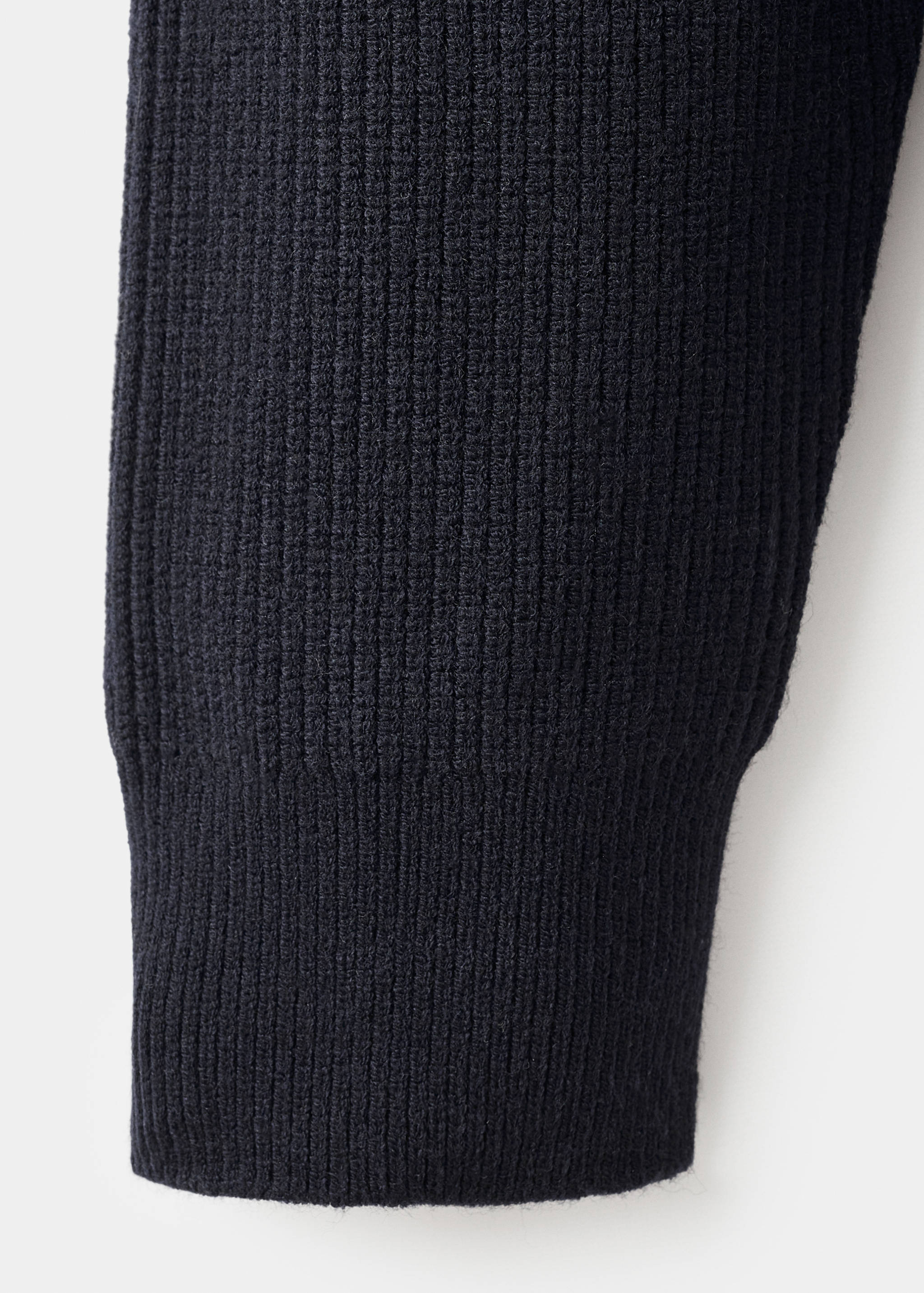 Knitted ribbed sweater - Details of the article 8