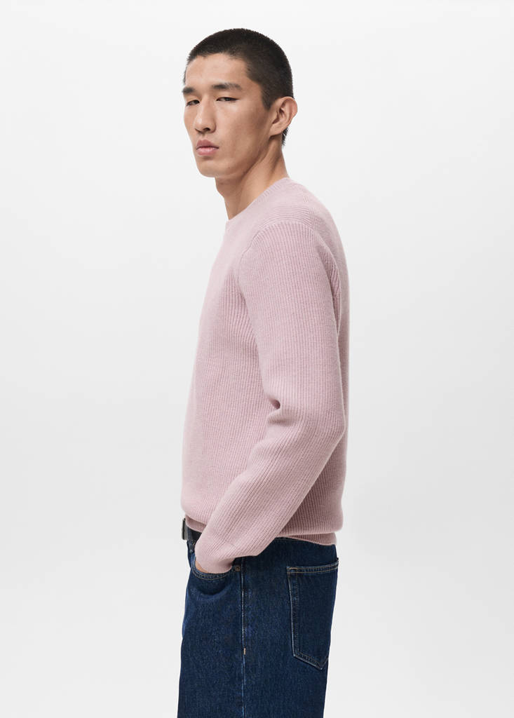 Knitted ribbed sweater — Pink