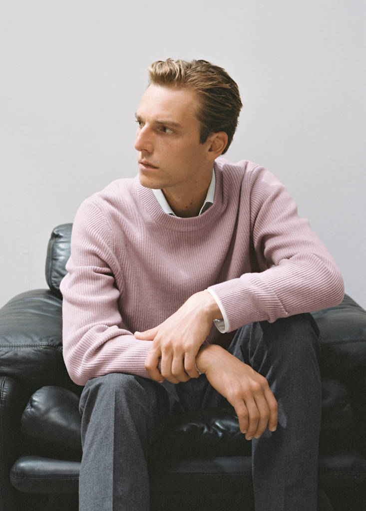 Knitted ribbed sweater — Pink