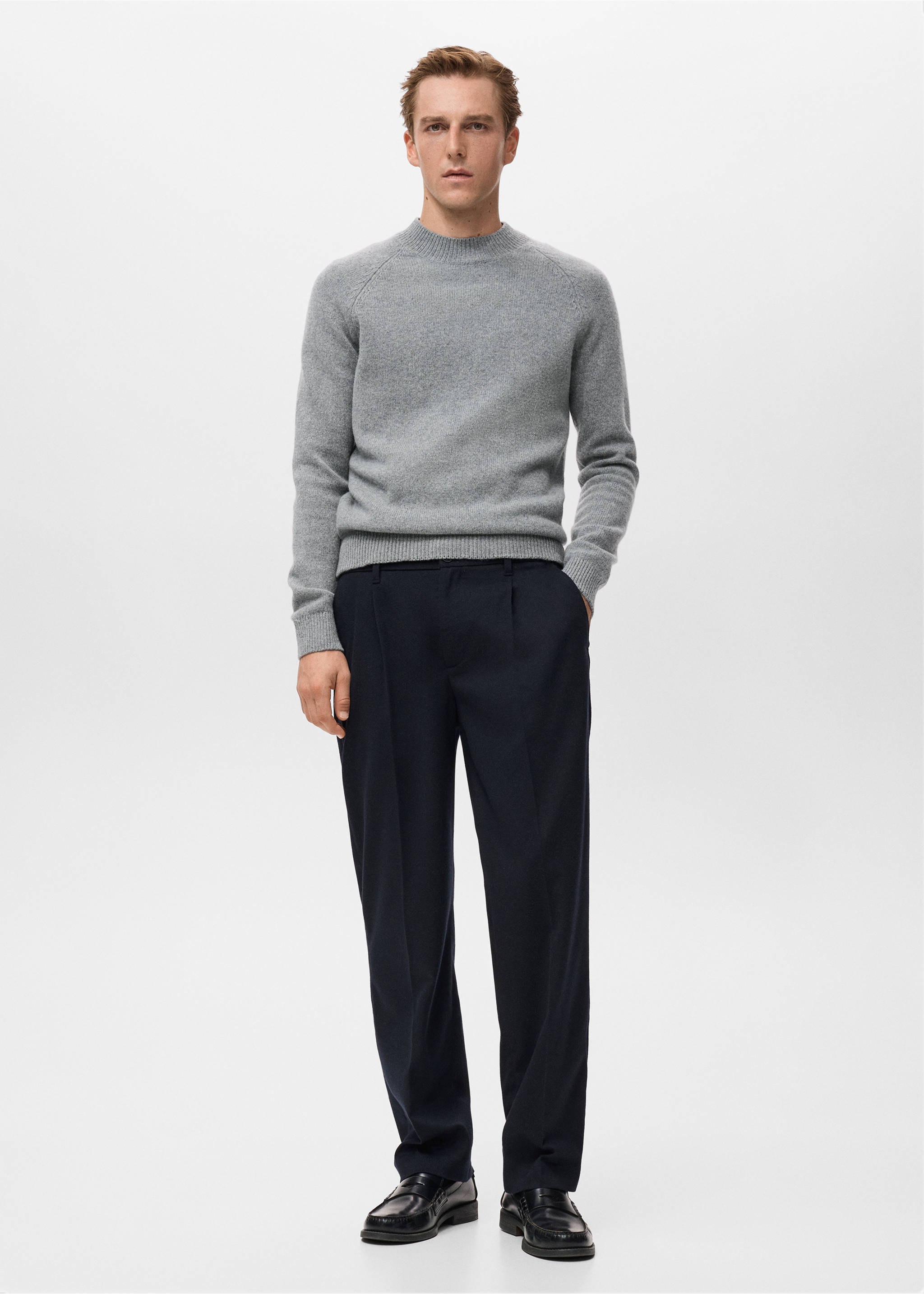 100% Italian wool knitted sweater - General plane, Medium Heather Grey. Ref: 17007907-00.