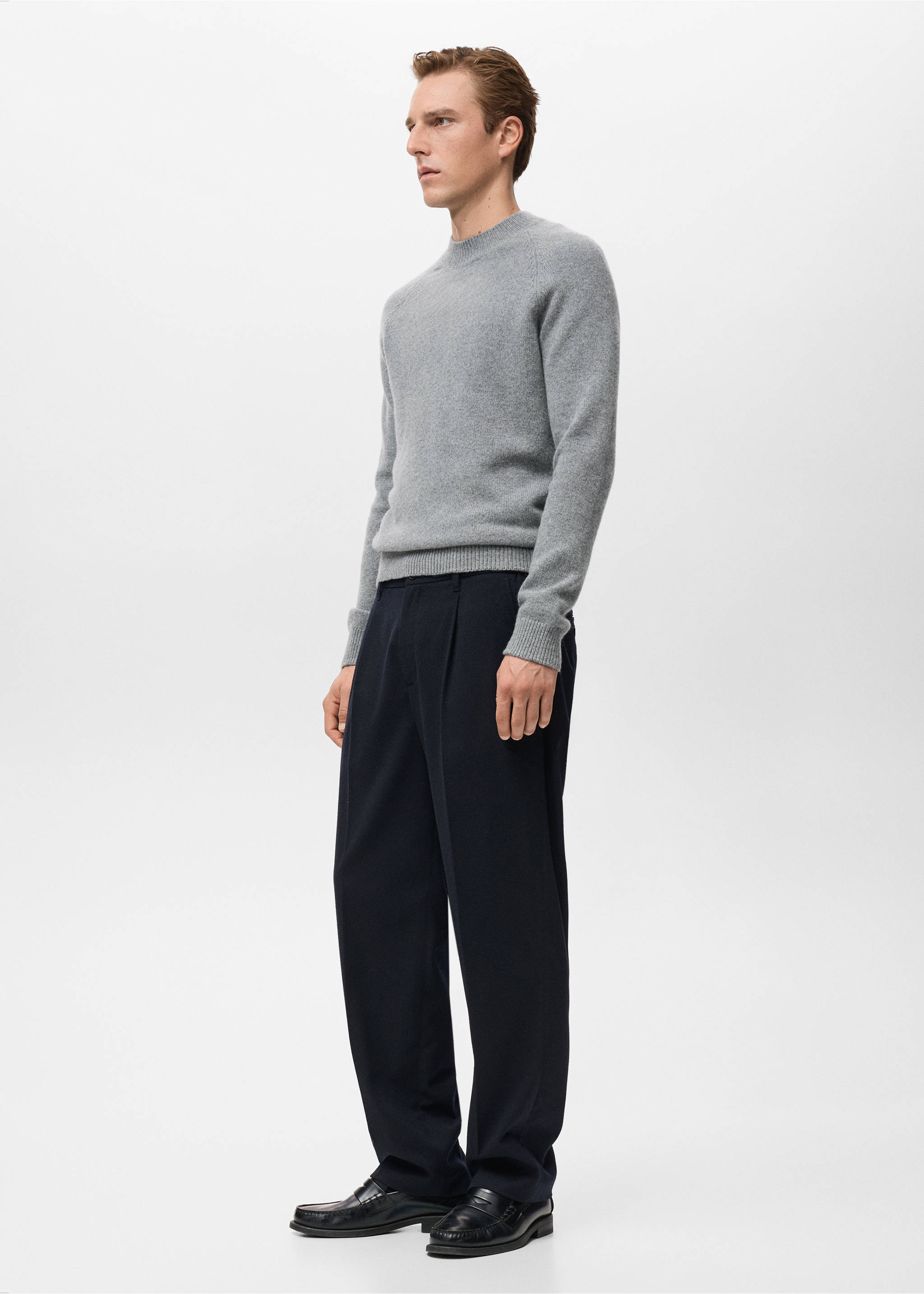 100% Italian wool knitted sweater - Details of the article 2, Medium Heather Grey. Ref: 17007907-00.