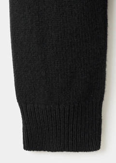 100% Italian wool knitted sweater — Black 8