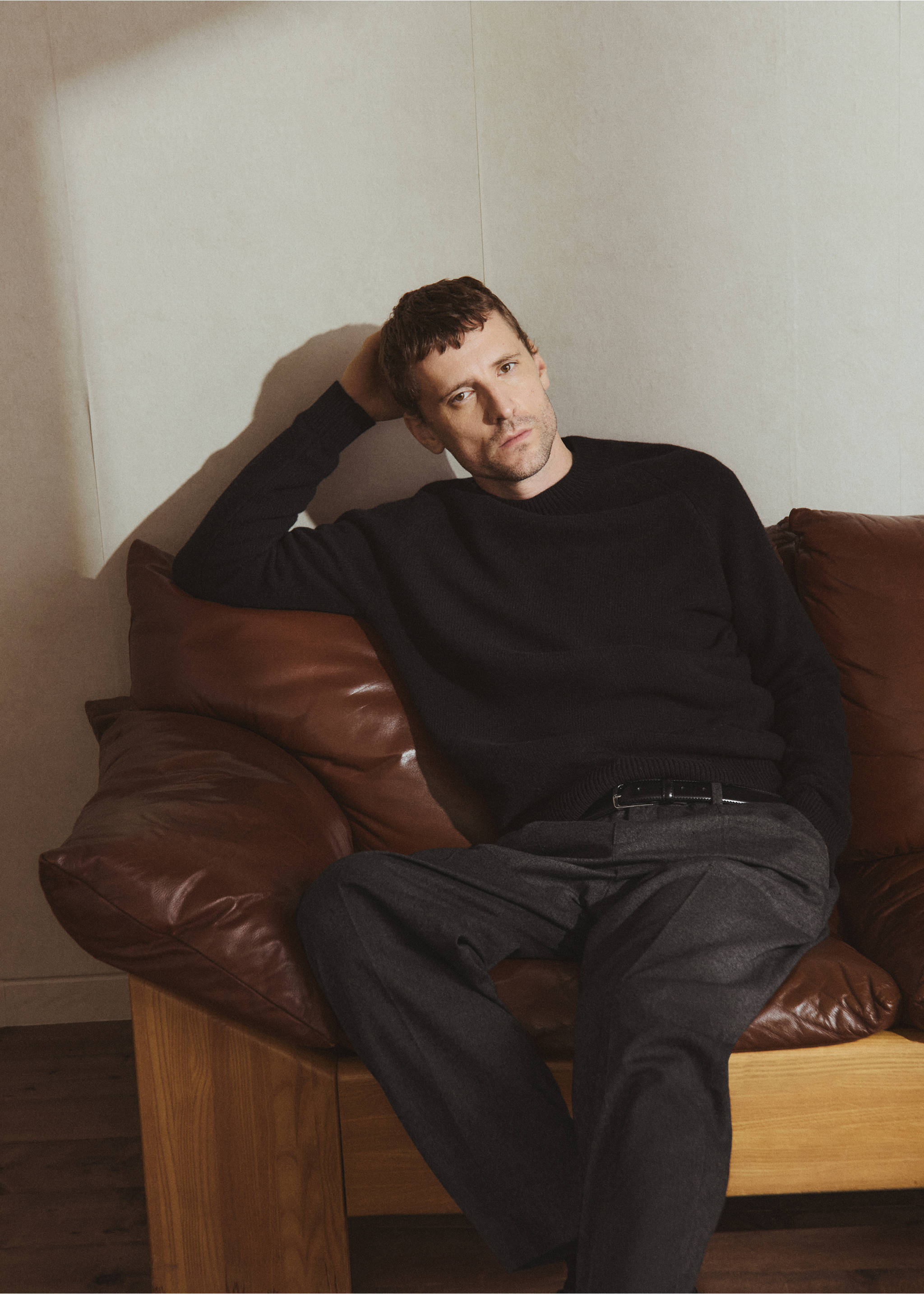 100% Italian wool knitted sweater - Details of the article 3, Black. Ref: 17007907-00.