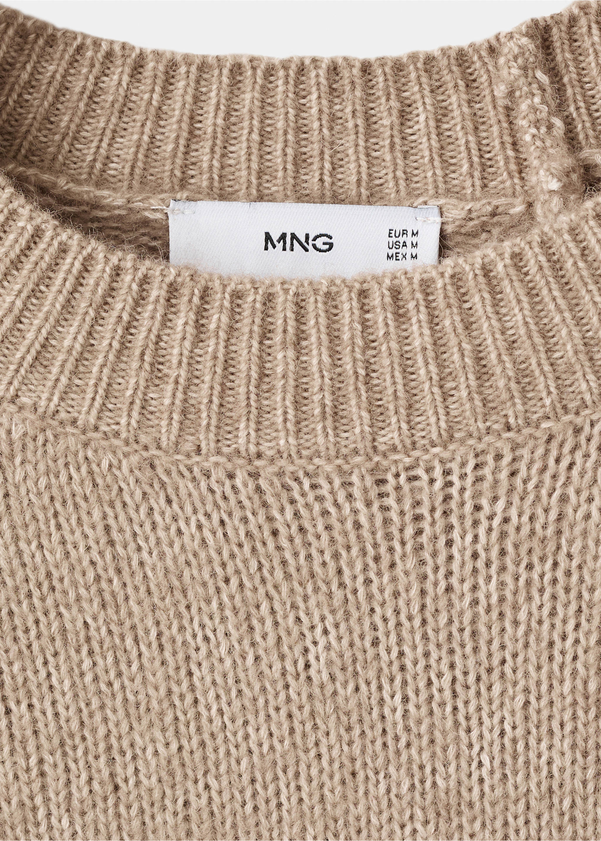 Fine-knit wool-blend sweater - Details of the article 8, Sand. Ref: 17007908-00.