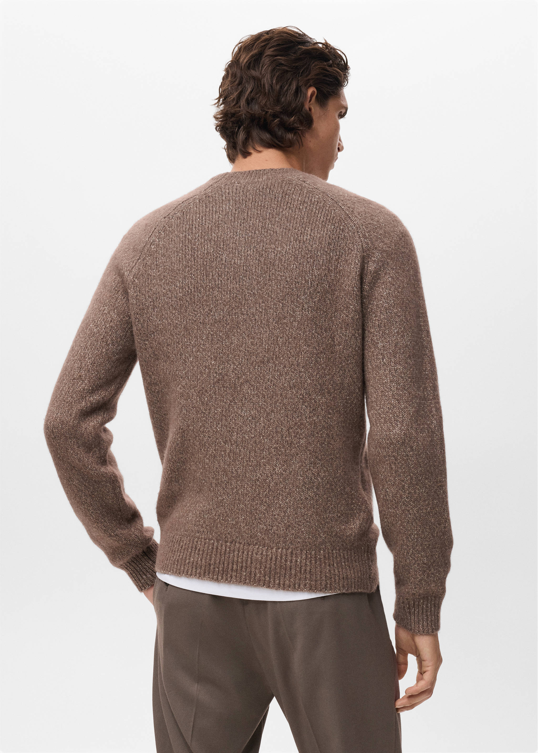 Fine-knit wool-blend sweater - Reverse of the article