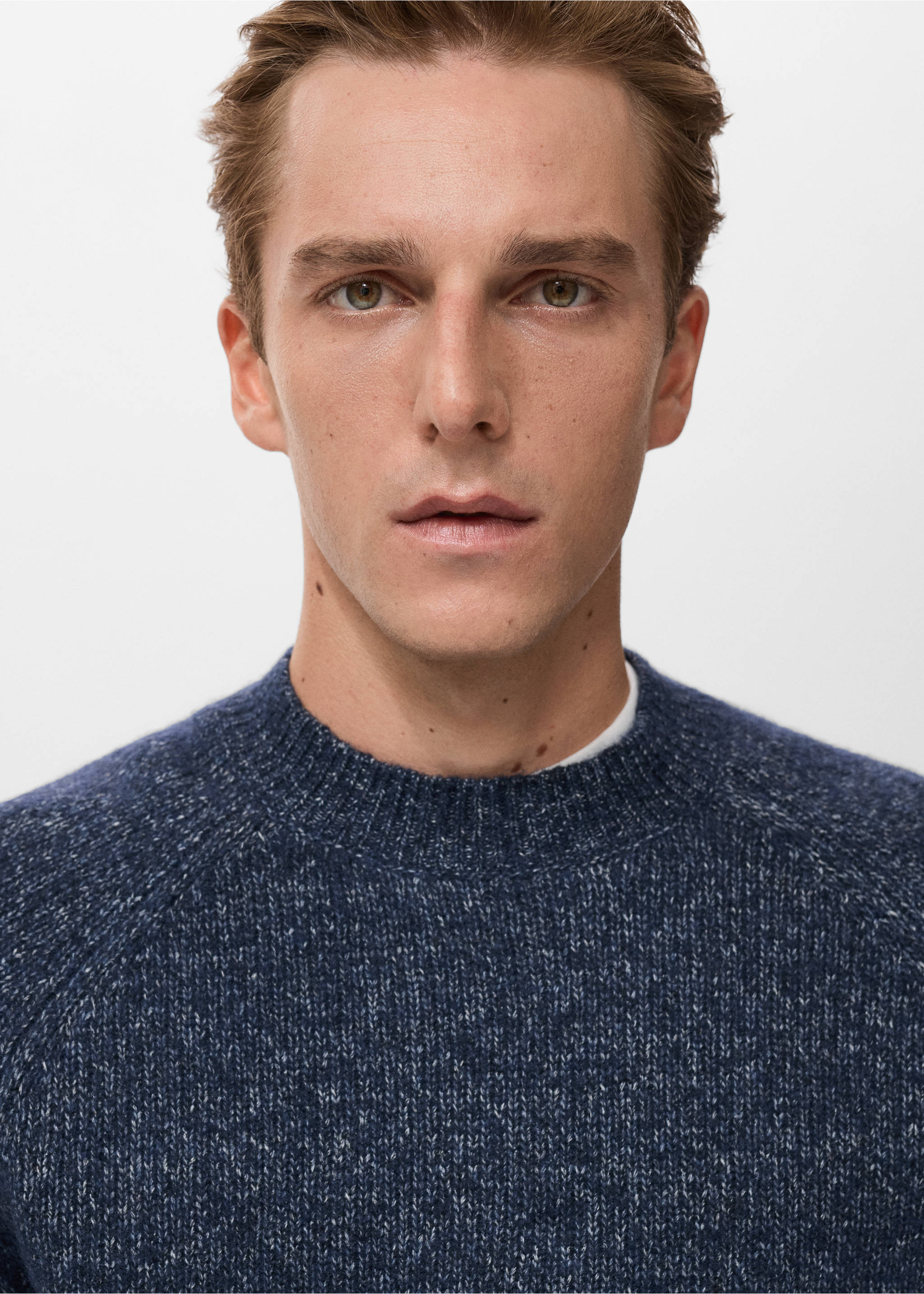 Fine-knit wool-blend sweater - Details of the article 1, Navy. Ref: 17007908-00.