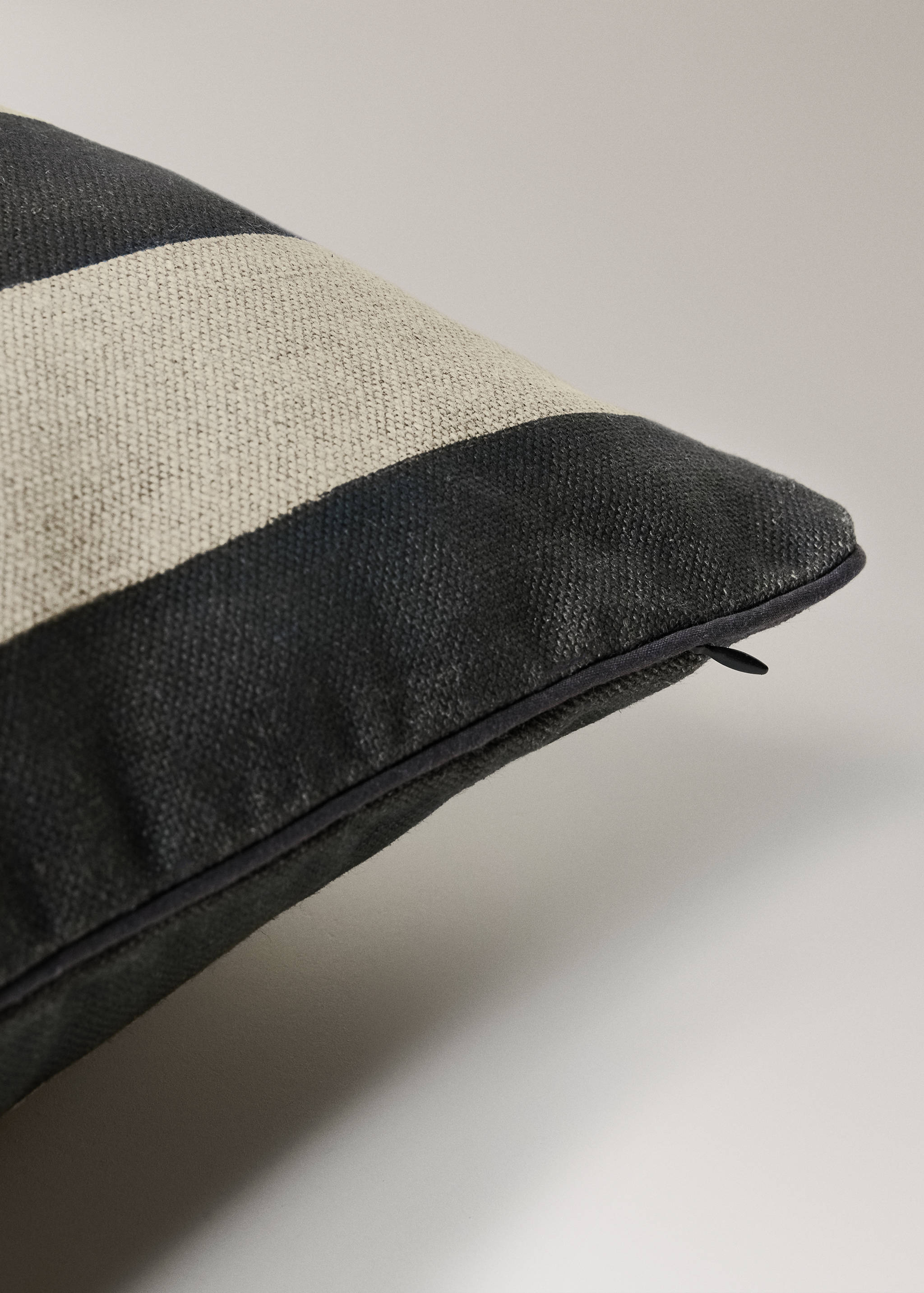 Housse coussin lin à rayures avec liseré 40x60 cm - Détail de l'article 1