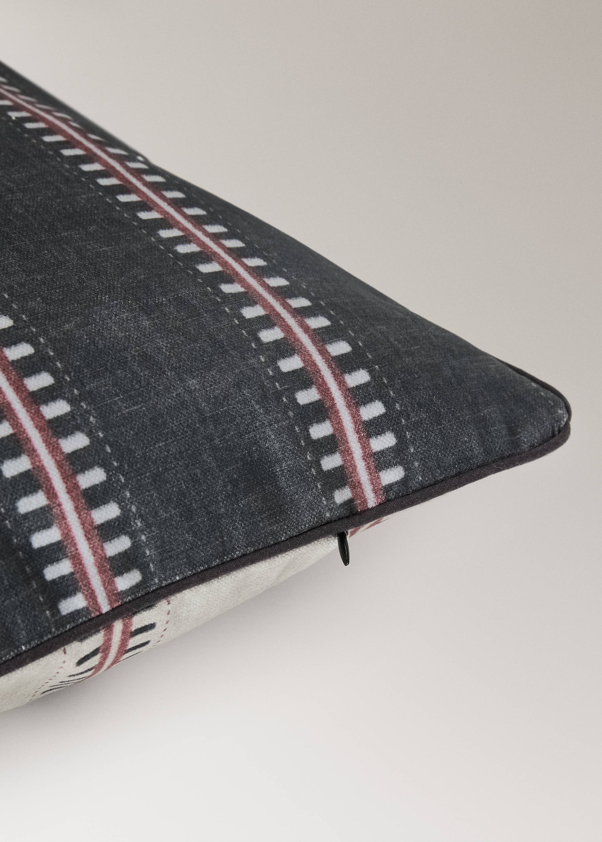 Housse de coussin coton à rayures passepoil 40x60 cm - Détail de l'article 2