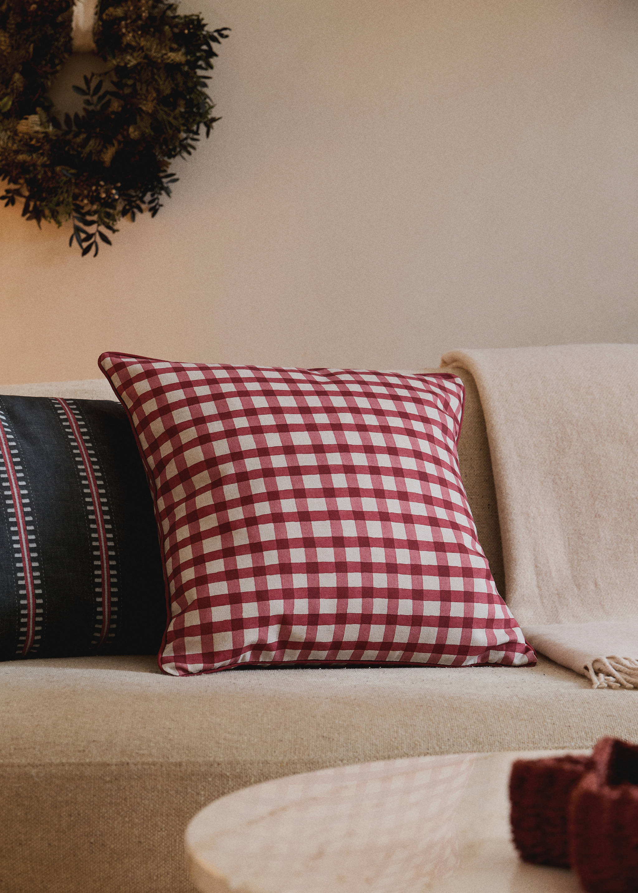 Copricuscino cotone vichy bordo 45x45 cm - Piano generale