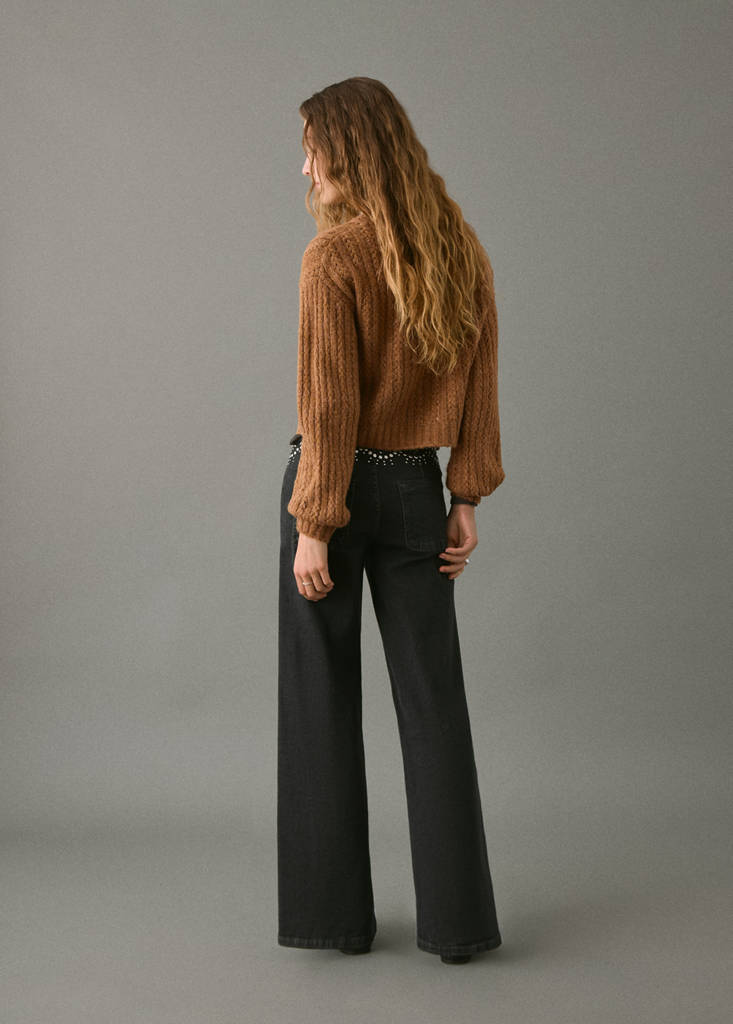 Knitted cropped sweater — Caramel