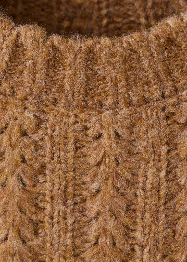 Knitted cropped sweater — Caramel