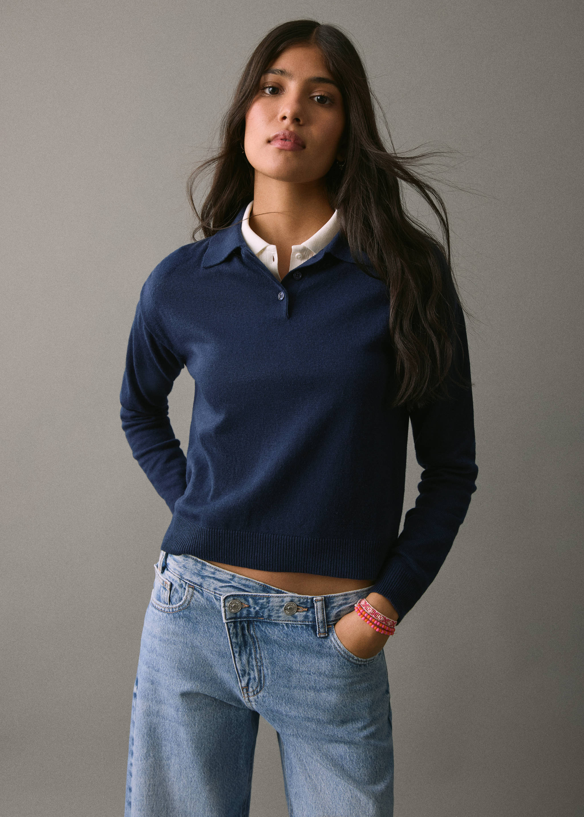 Knitted polo-neck sweater - Medium plane