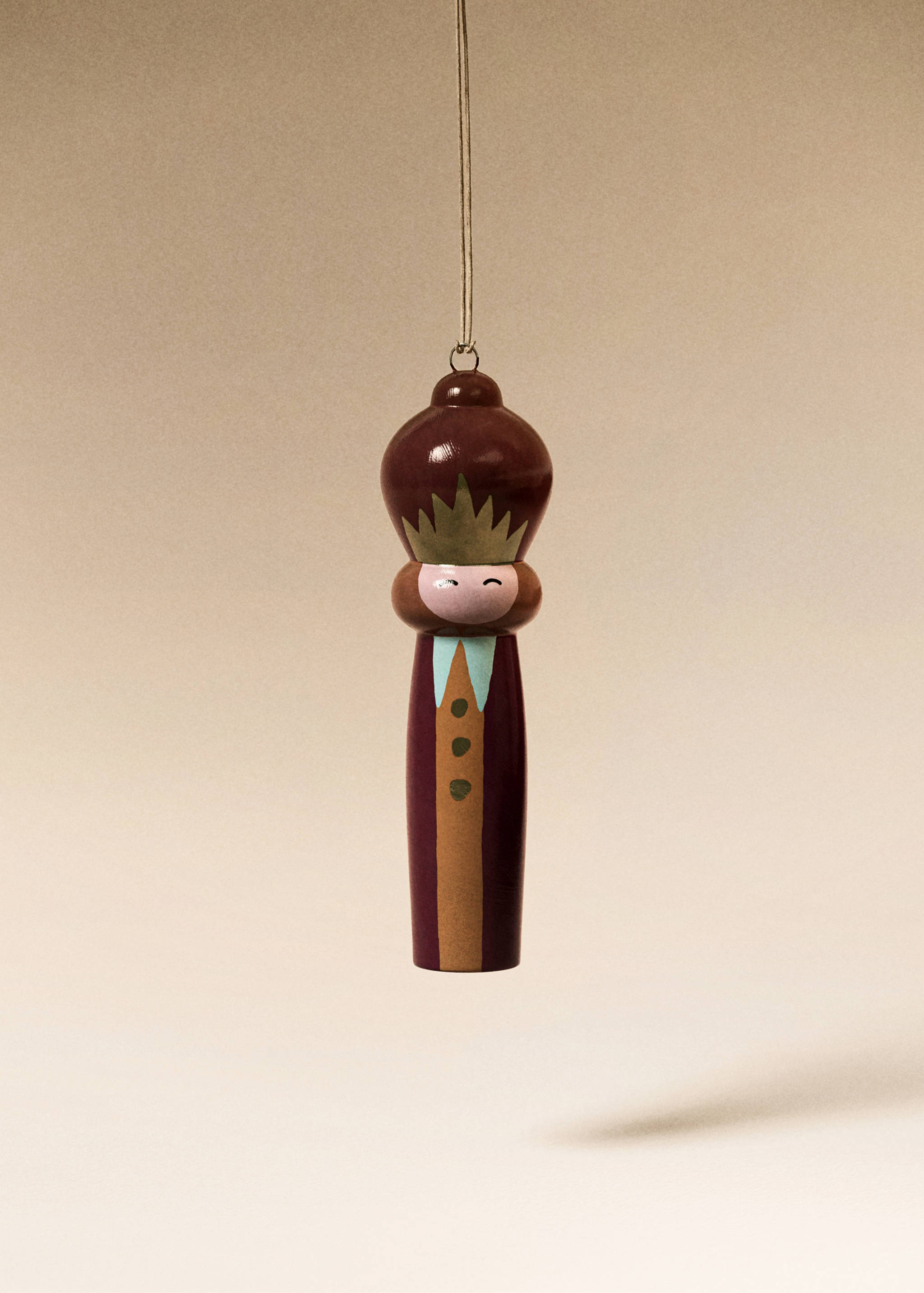 100% wood King Gaspar decoration - General plane