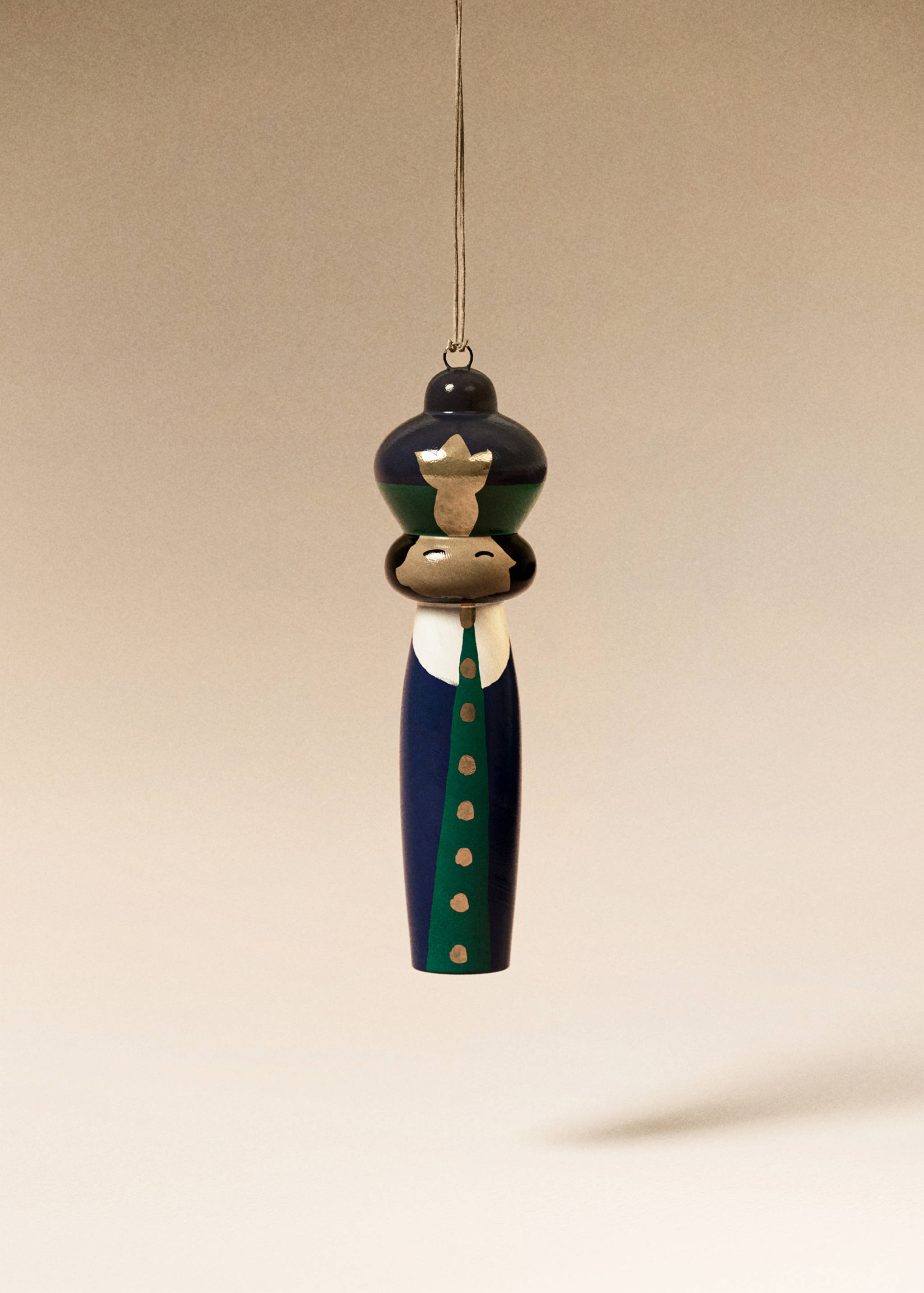 100% wood King Baltasar decoration - General plane