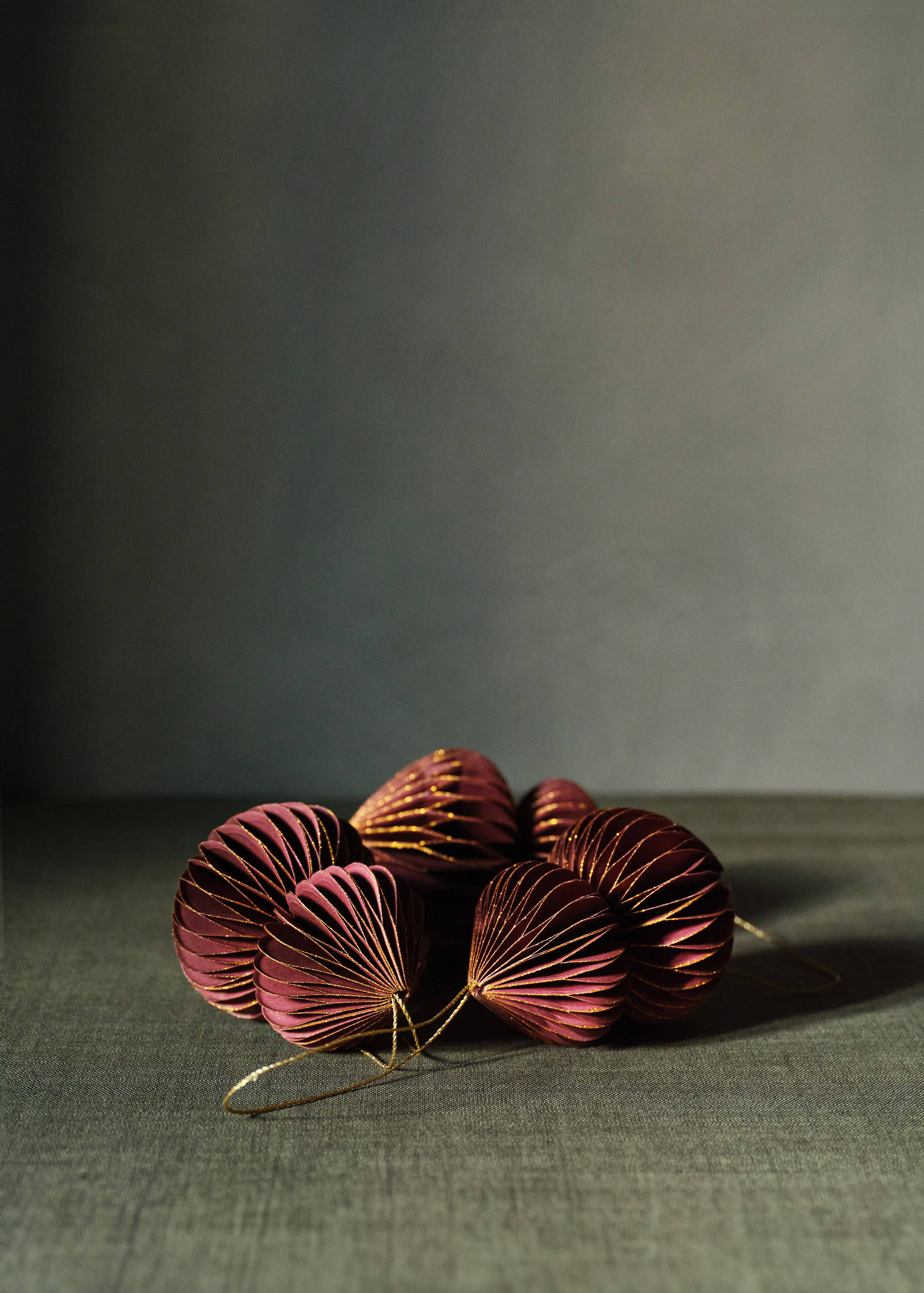 Paper tree decorations - Details of the article 6