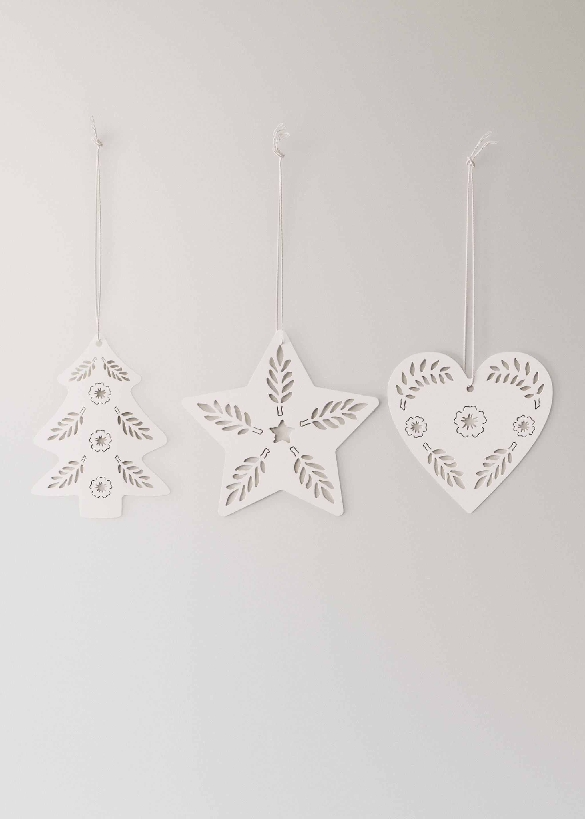 Set of 9 paper tree decorations - Article without model