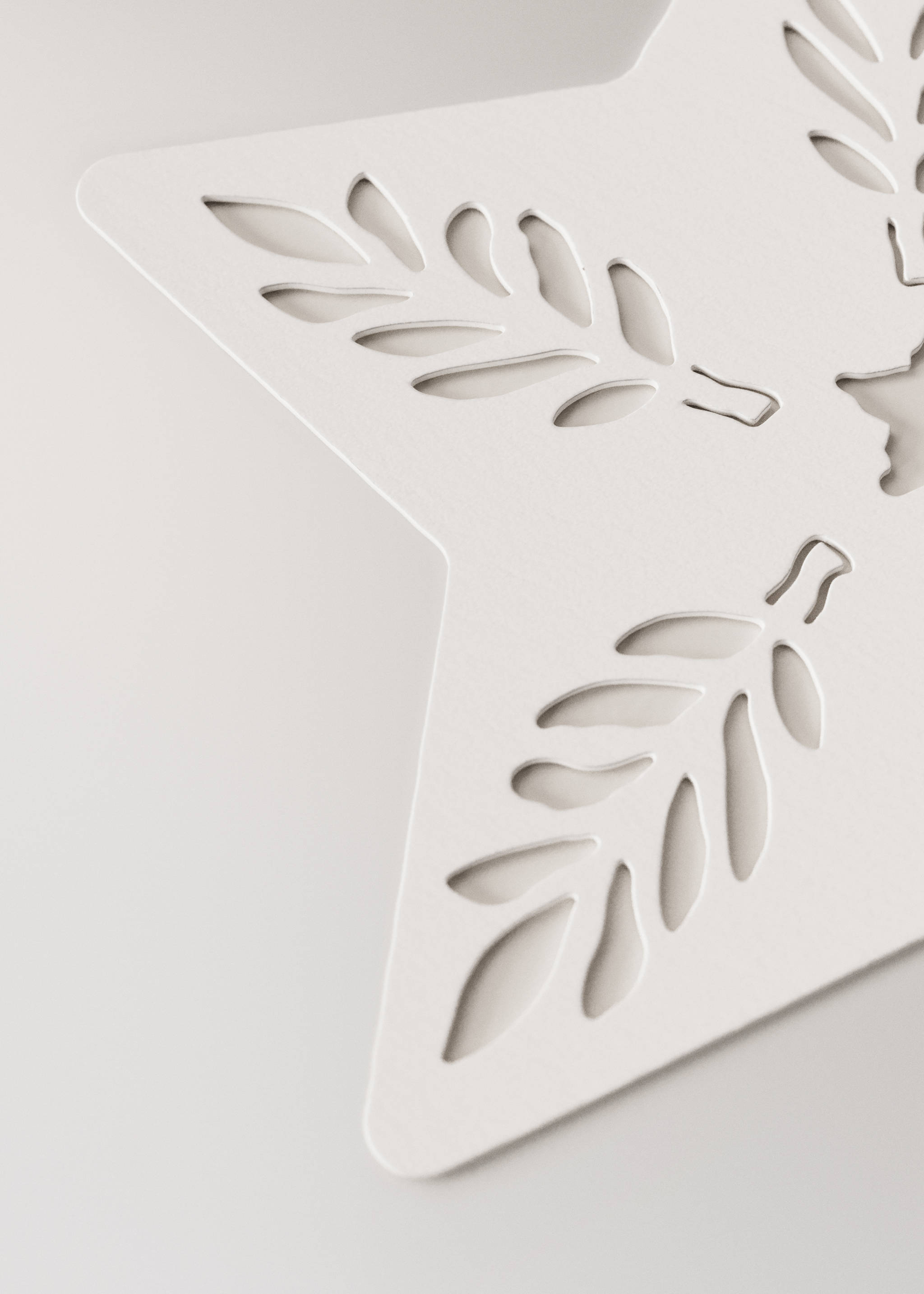 Set of 9 paper tree decorations - Details of the article 3