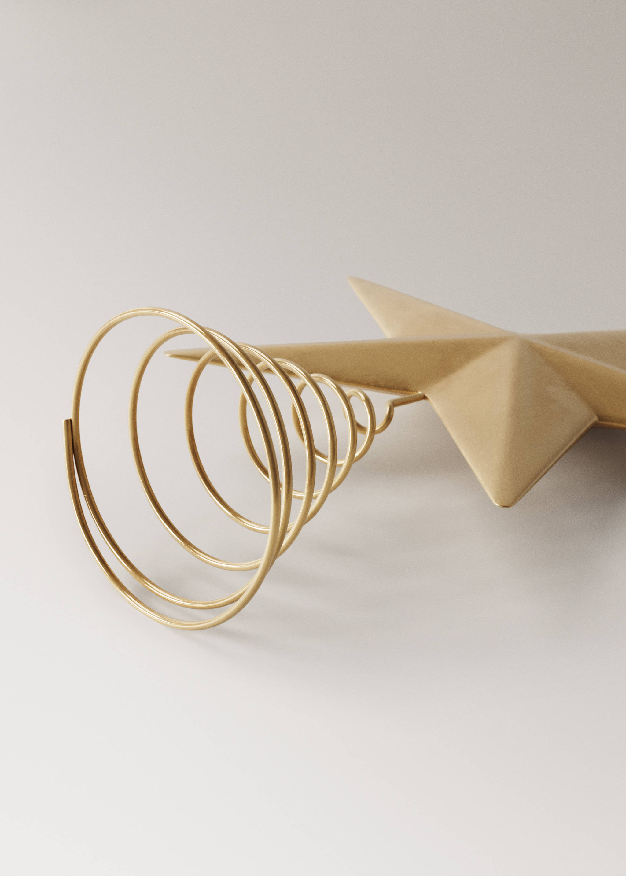 Tree top star - Details of the article 3