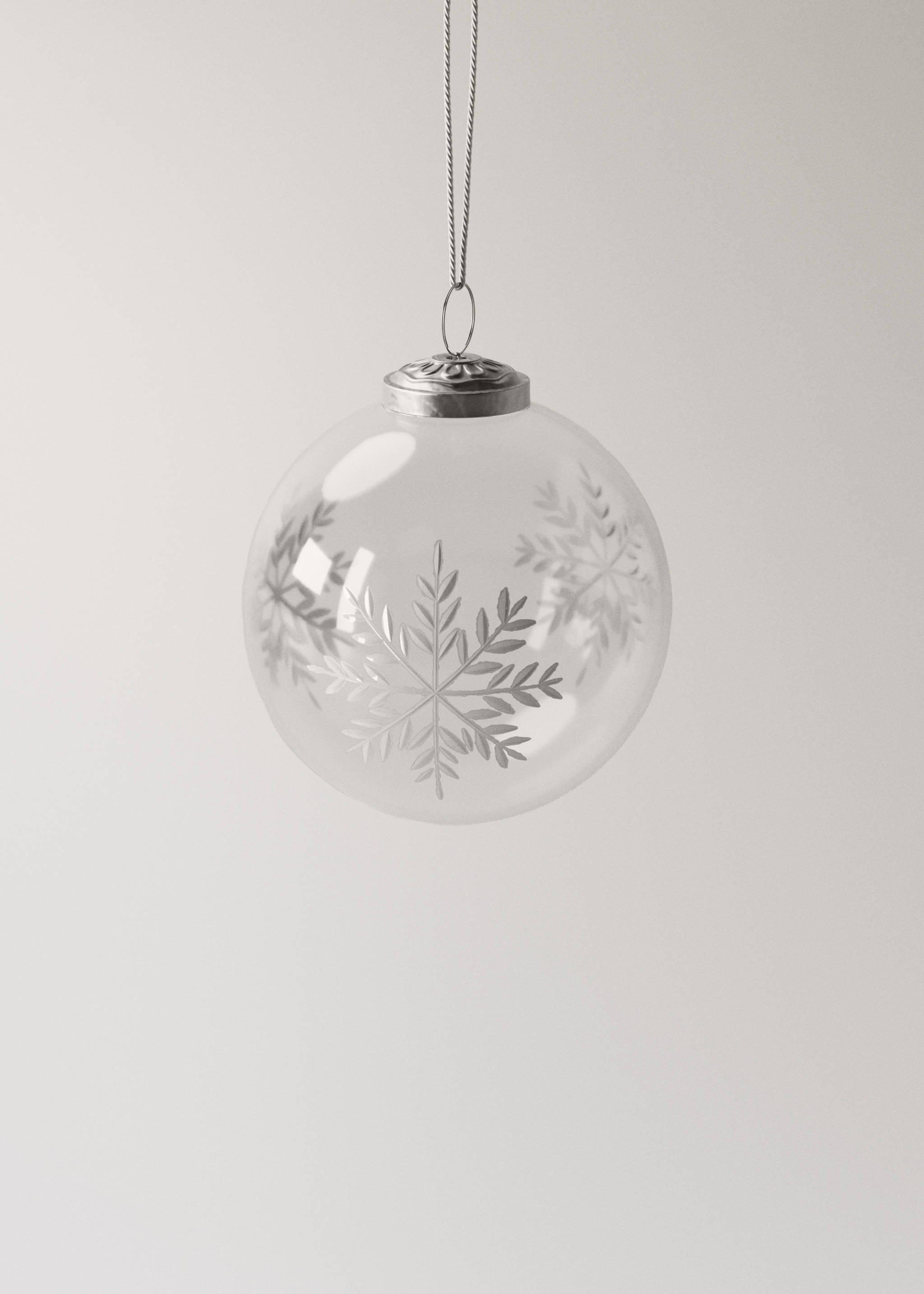 Tree decorations with snowflake detail - Details of the article 1