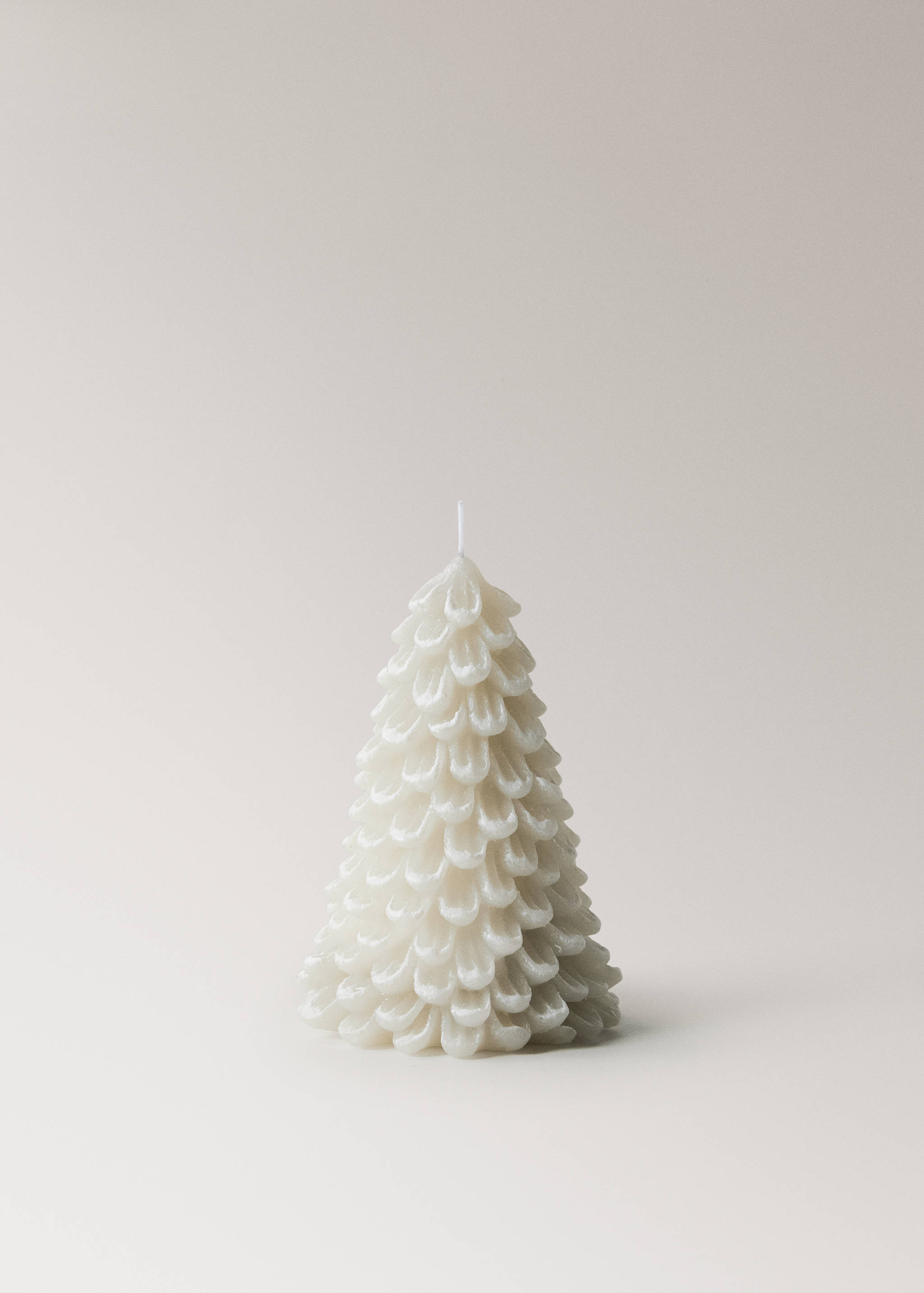 Decorative snow-covered fir candle - Article without model