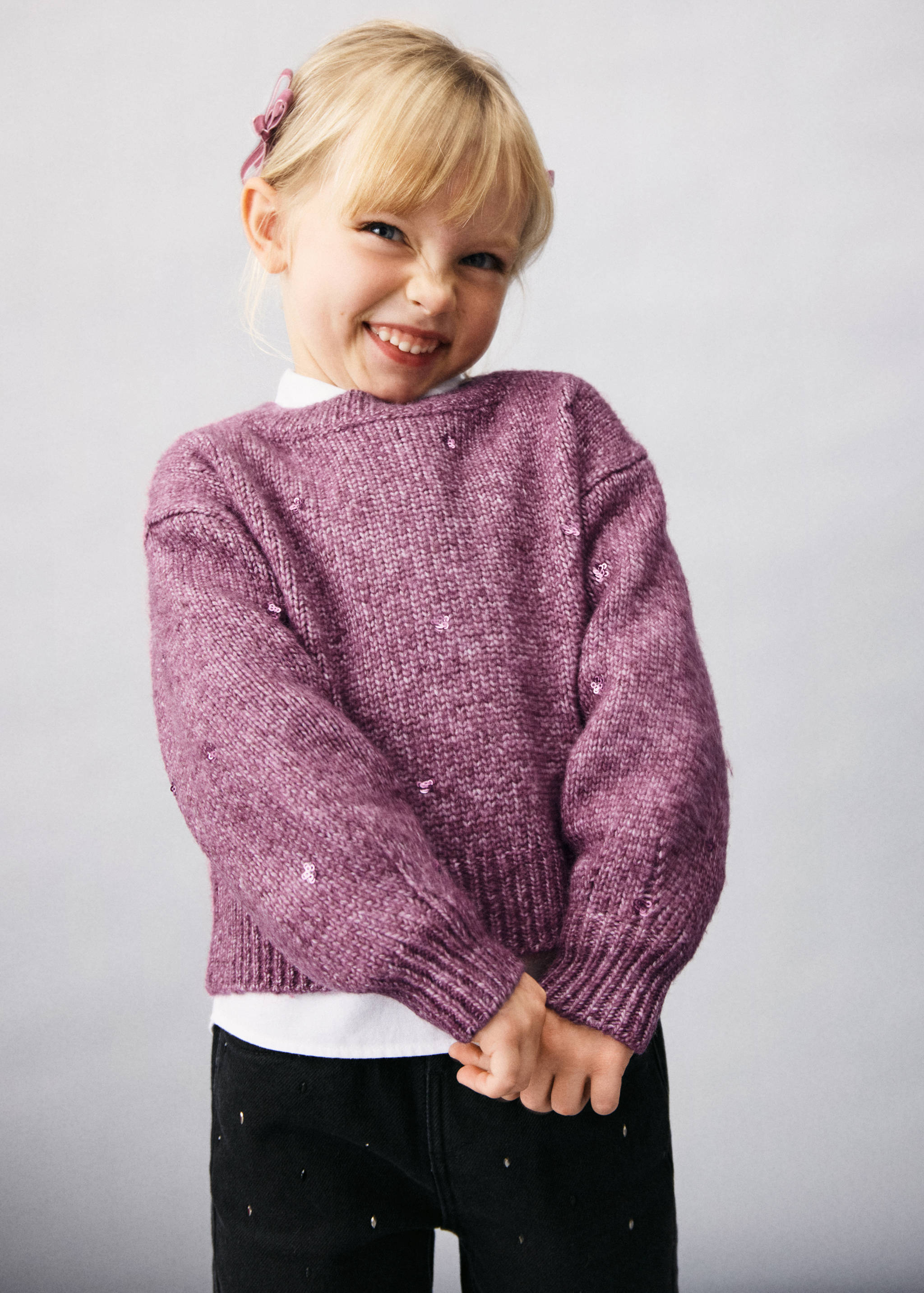 Knit paillette sweater - General plane