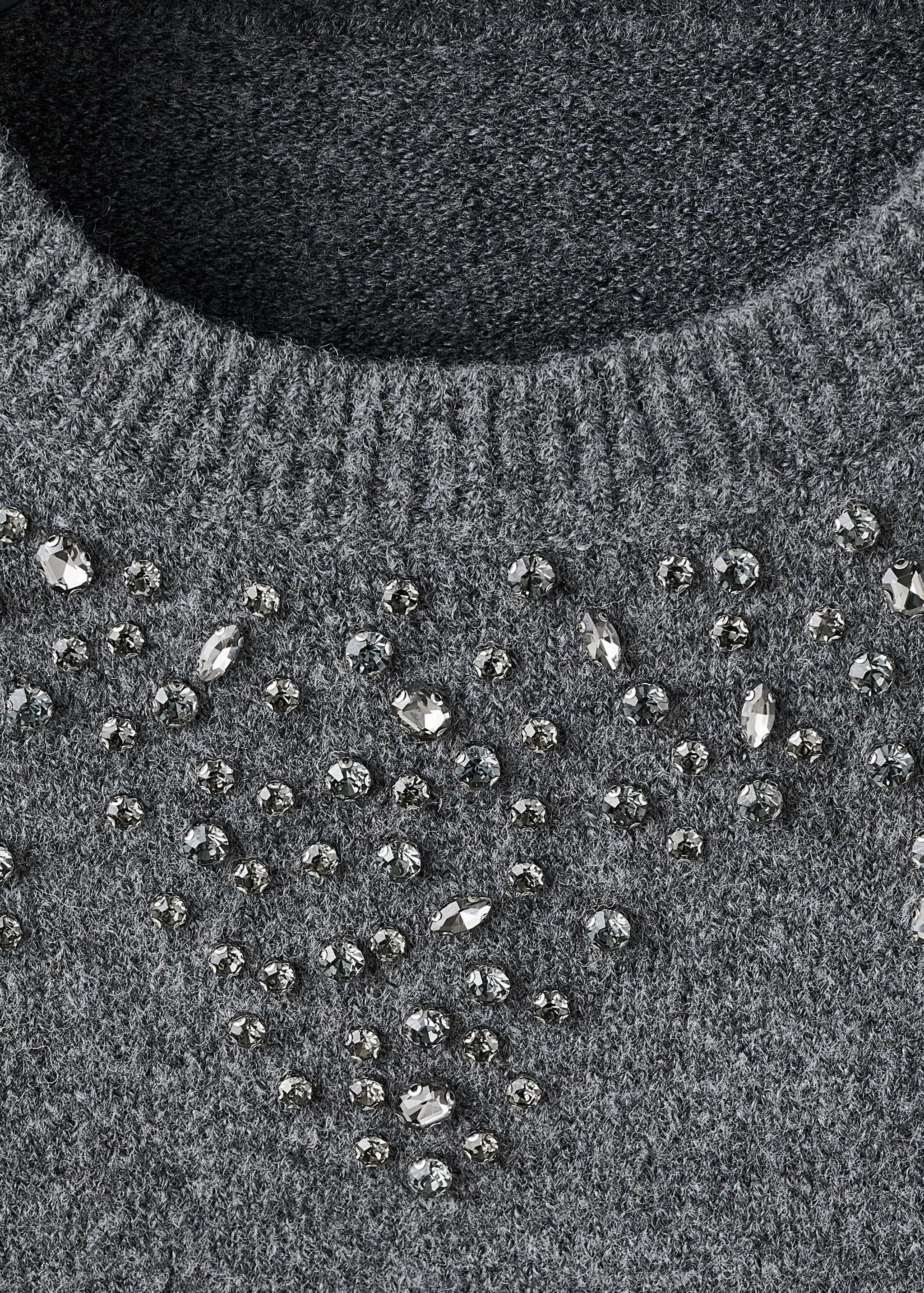 Knitted sweater with sequins - Details of the article 8