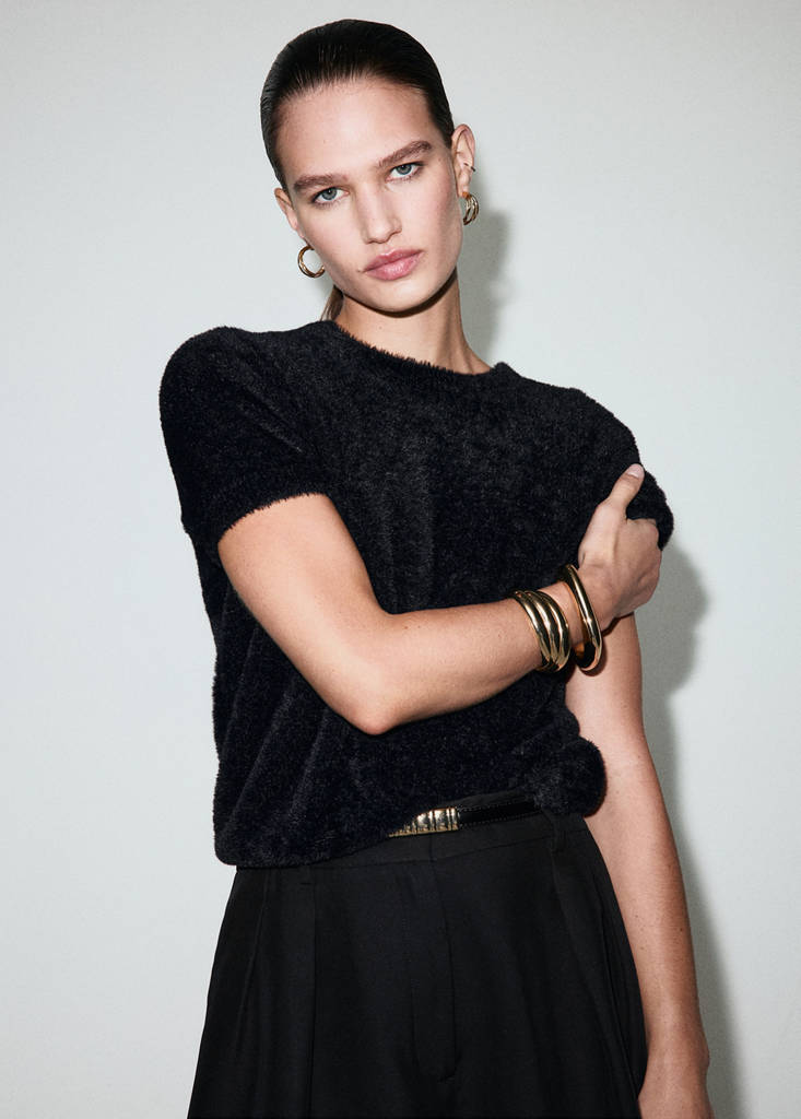 Faux-fur sweater — Black