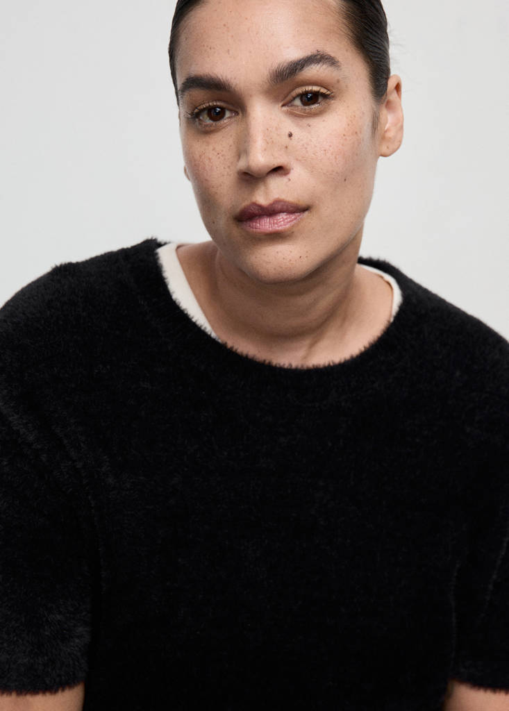 Faux-fur sweater — Black