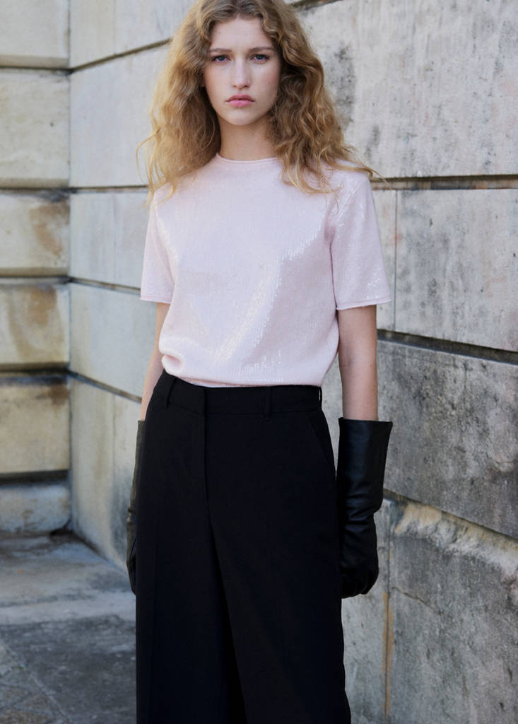 Short-sleeved sequin sweater — Pastel Pink