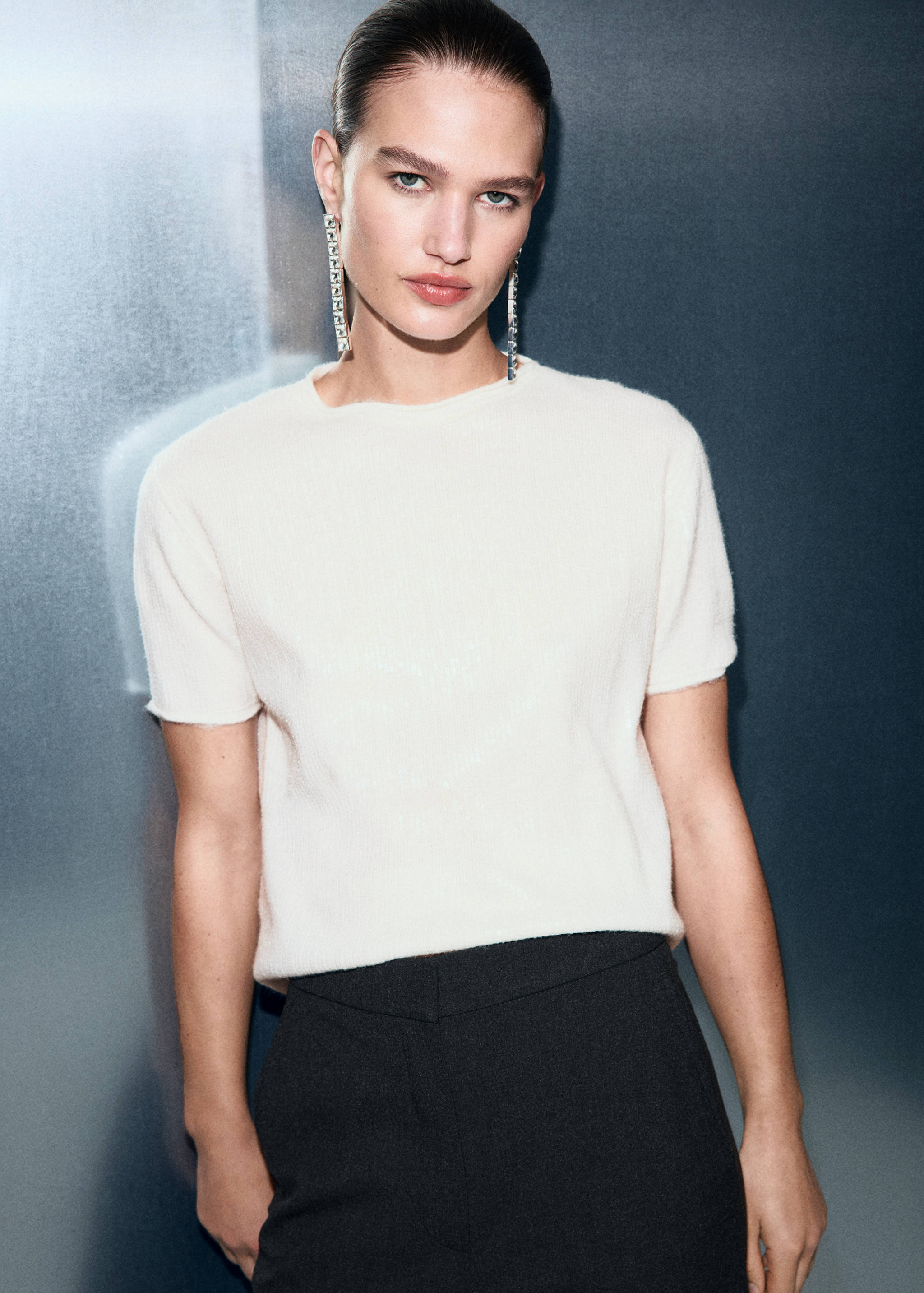 Pull manches courtes à paillettes - Plan moyen