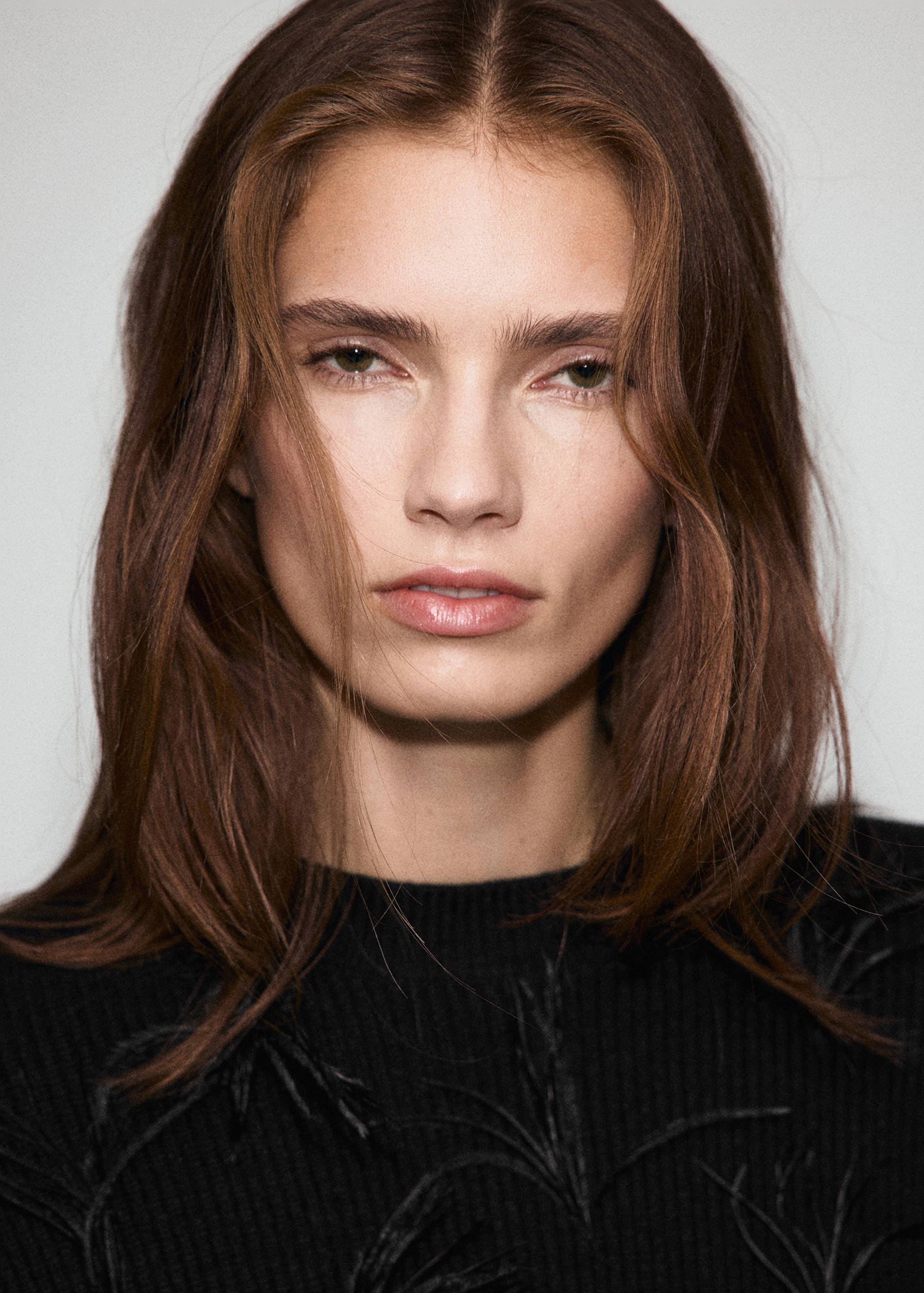 Pullover aus Strick mit Federn - Detail des Artikels 1