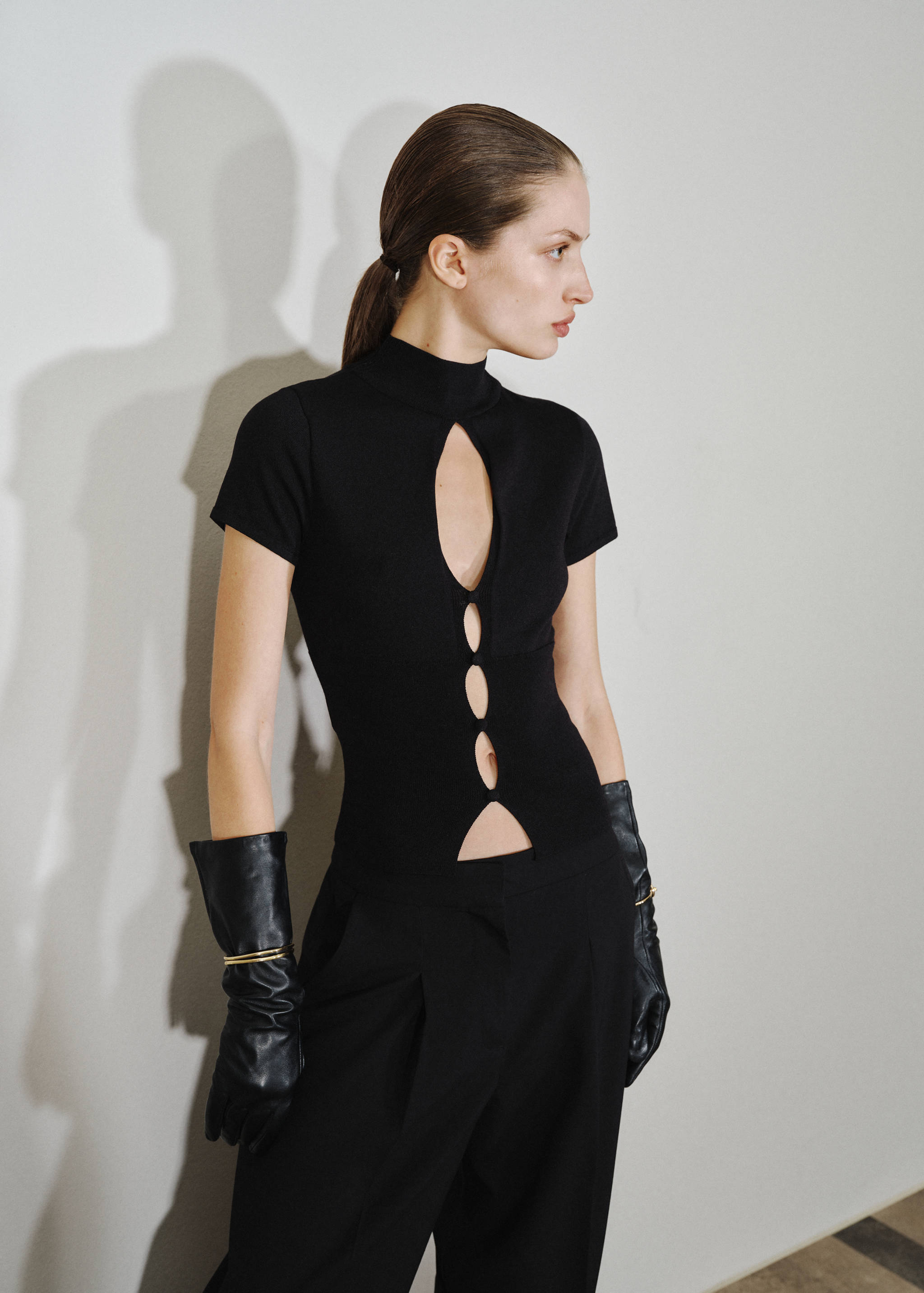 Perkins-neck sweater with cut-out - Medium plane