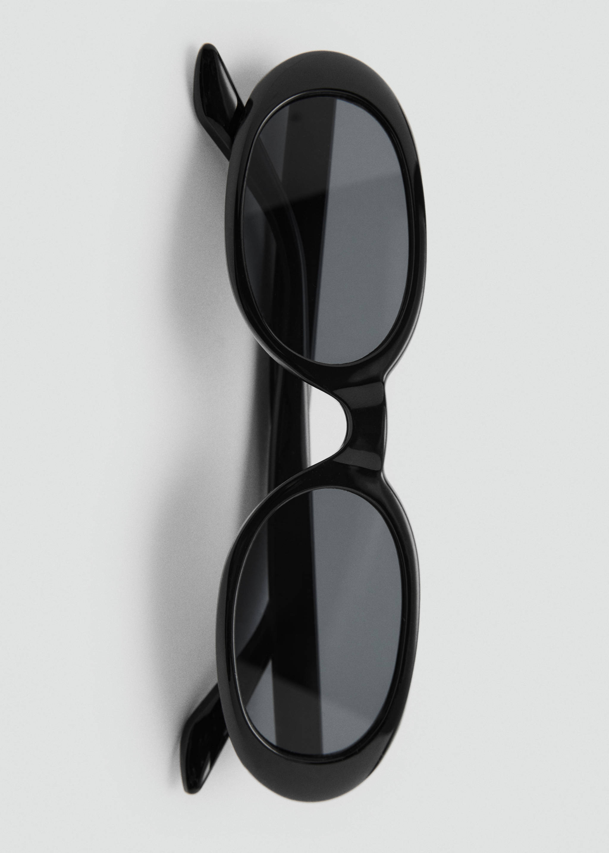 Oval-frame sunglasses - Details of the article 2