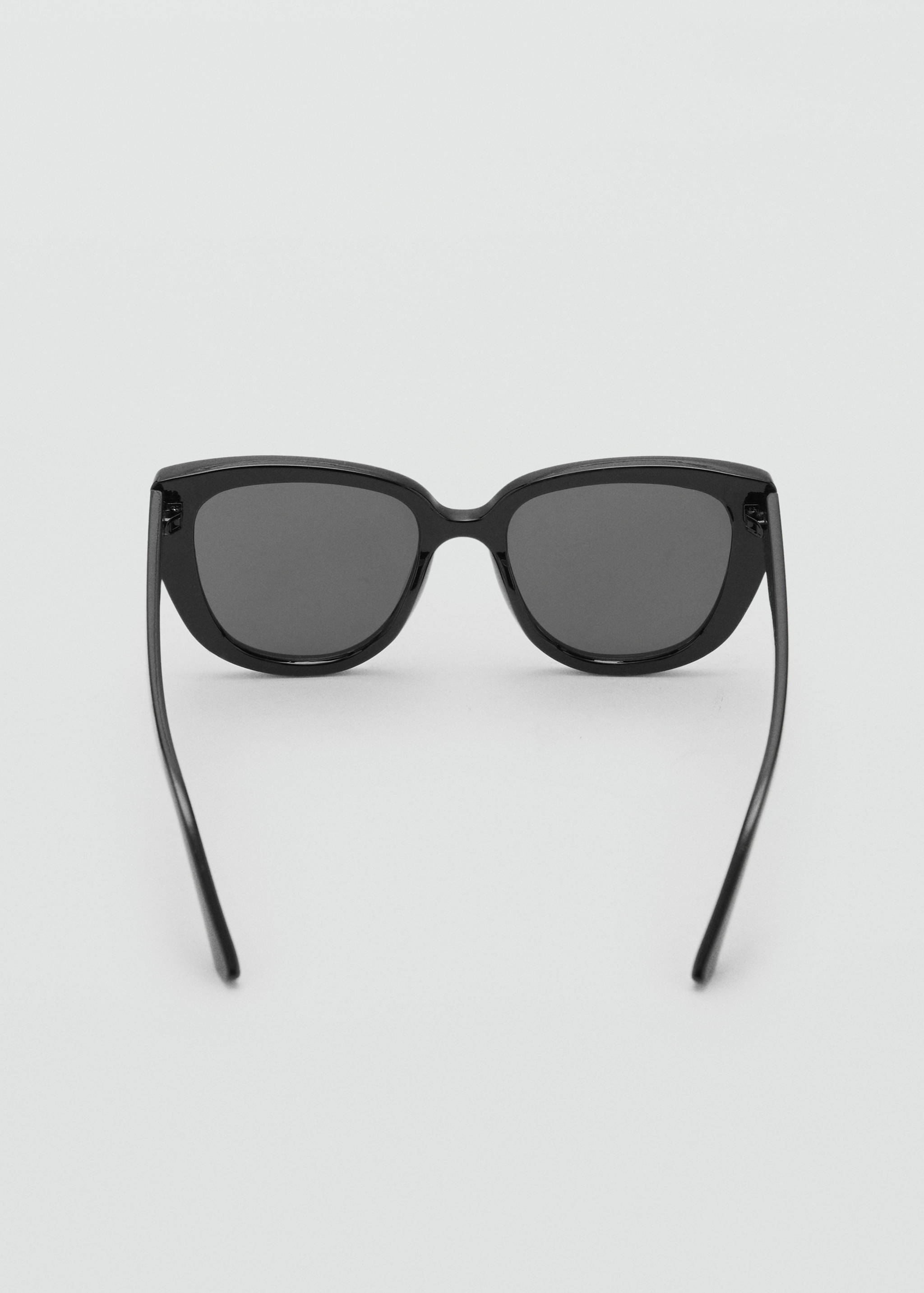 Resin frame sunglasses - Details of the article 1