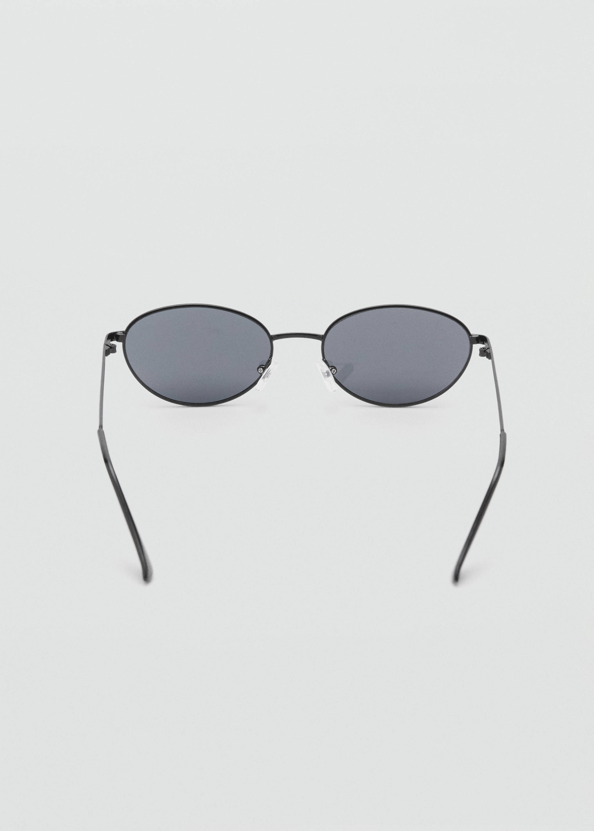 Metallic frame sunglasses - Details of the article 1