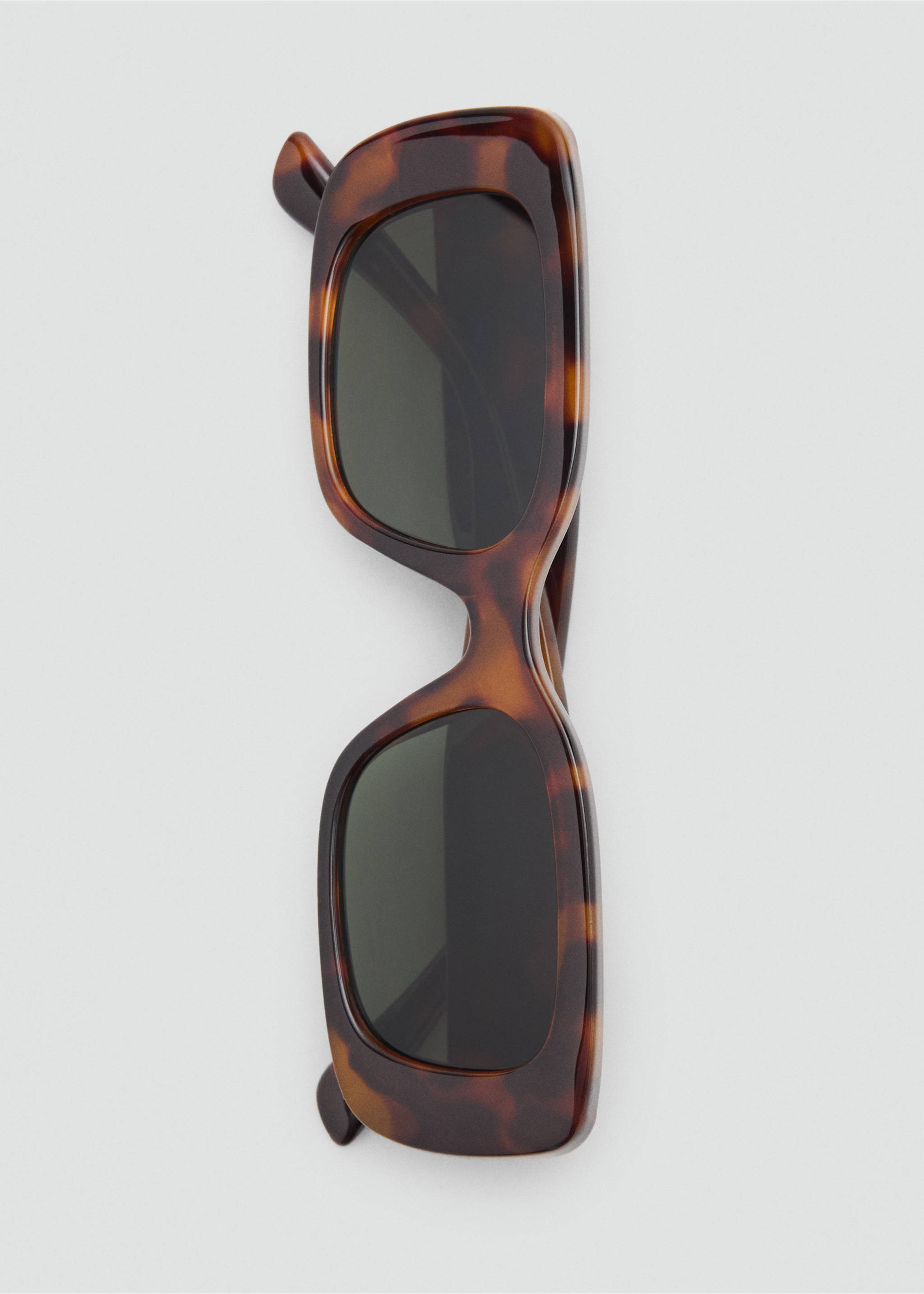 Gafas de sol montura maxi - Detalle del artículo 2, Chocolate. Ref: 17011136-00.