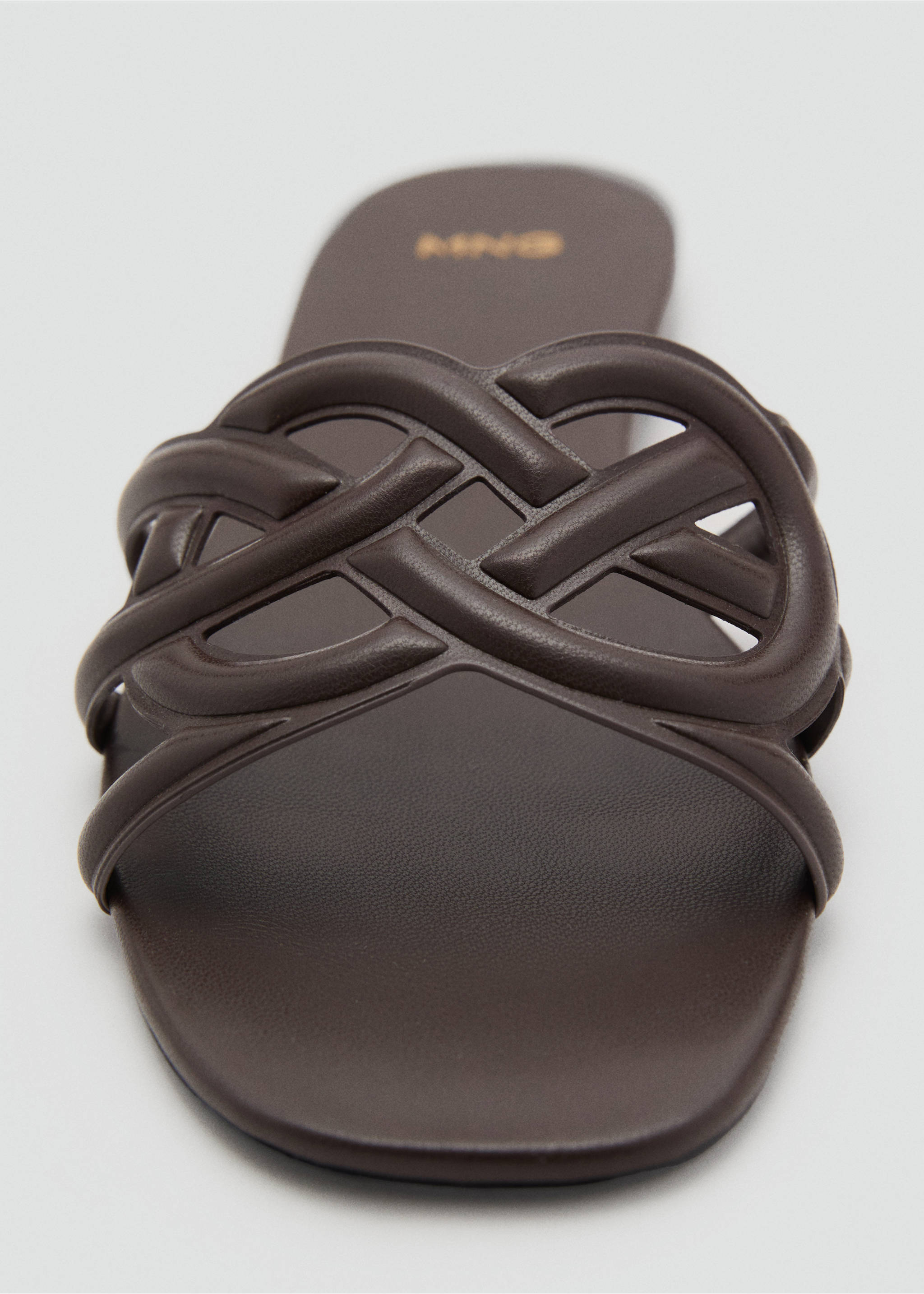 Cross-strap sandals - Details of the article 3, Chocolate. Ref: 17011147-00.