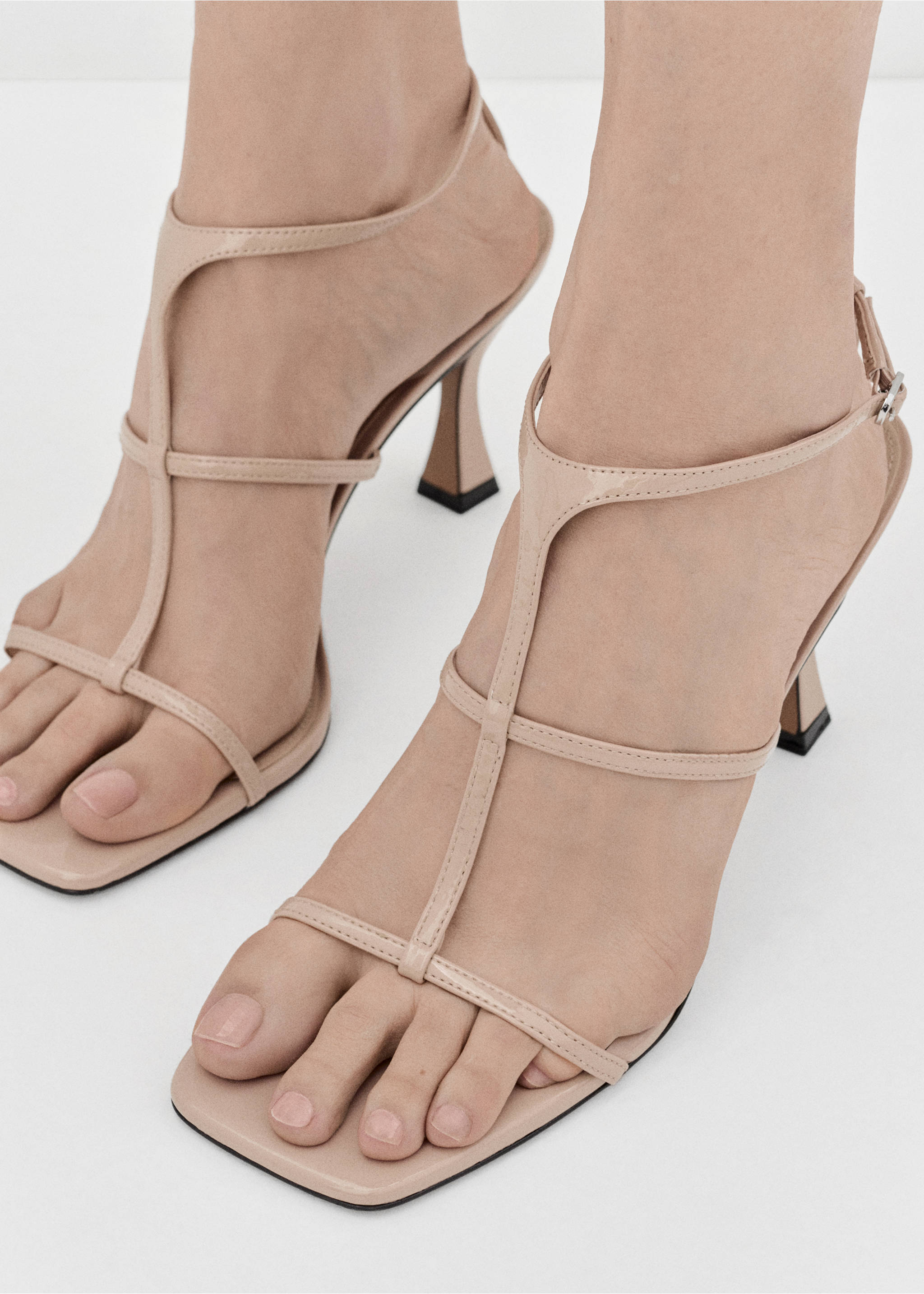 Heel strips sandals - Details of the article 9, Nude. Ref: 17011150-00.