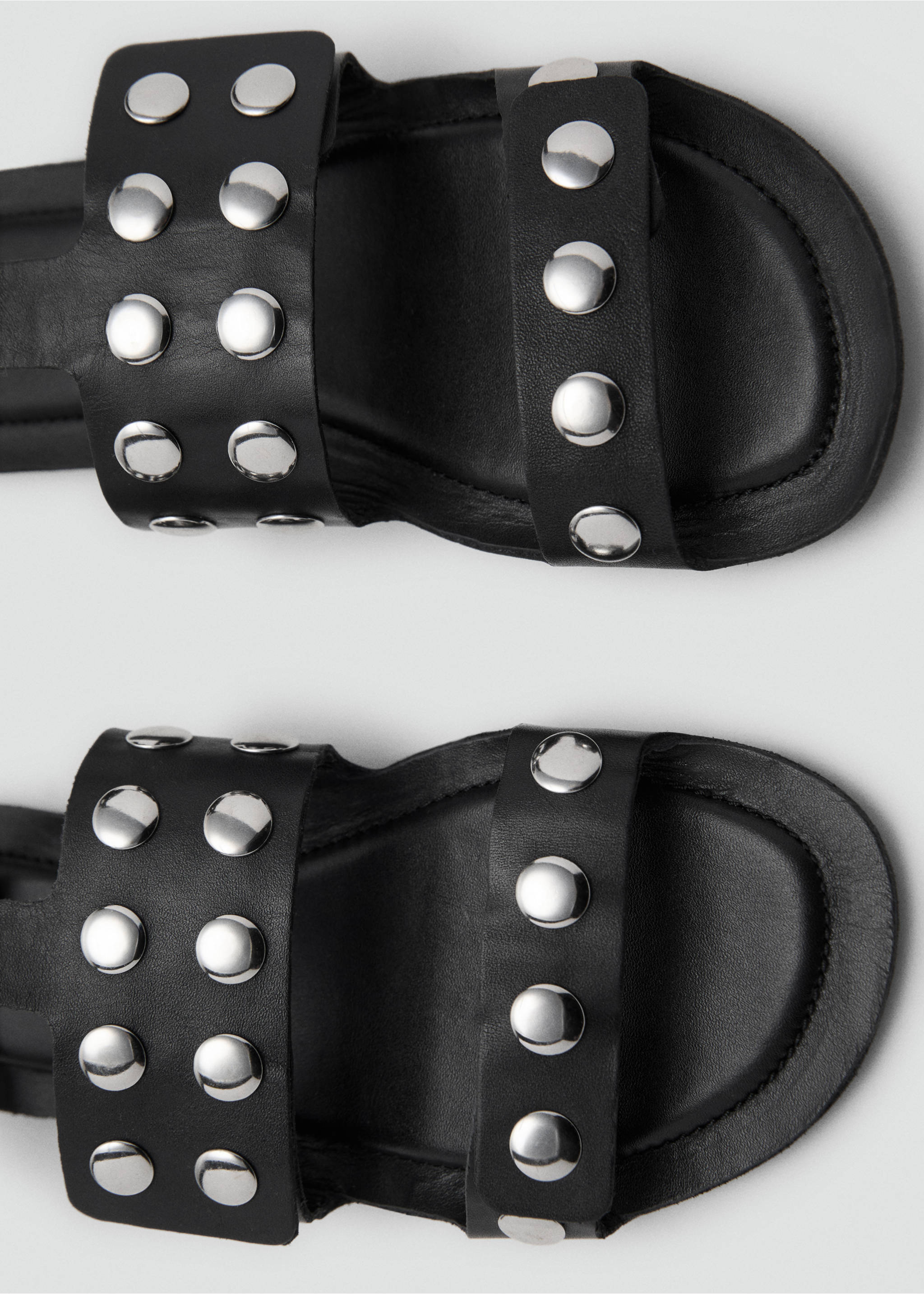 Studded leather sandals - Details of the article 2, Black. Ref: 17011153-00.