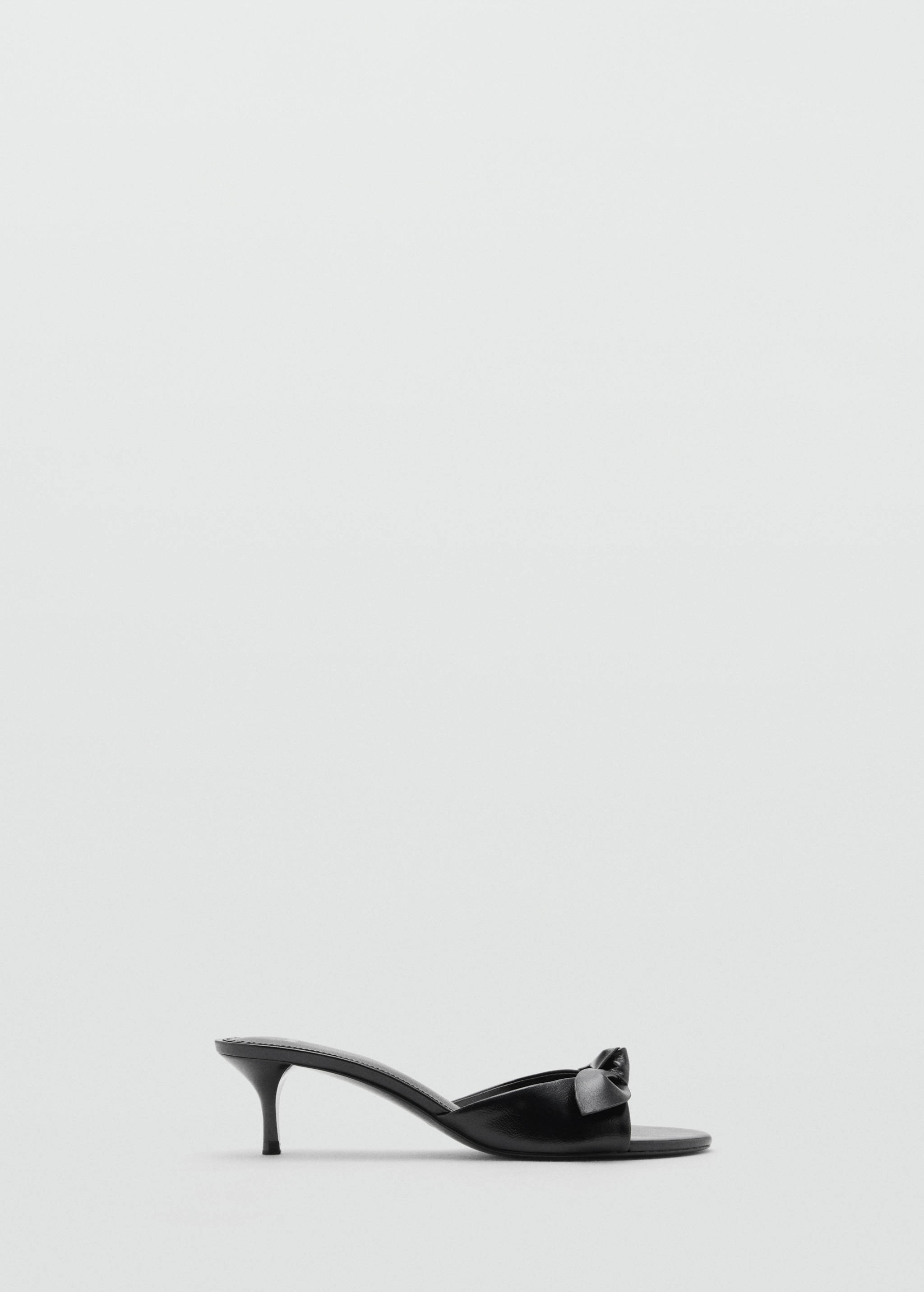 Bow heel sandals - Article without model