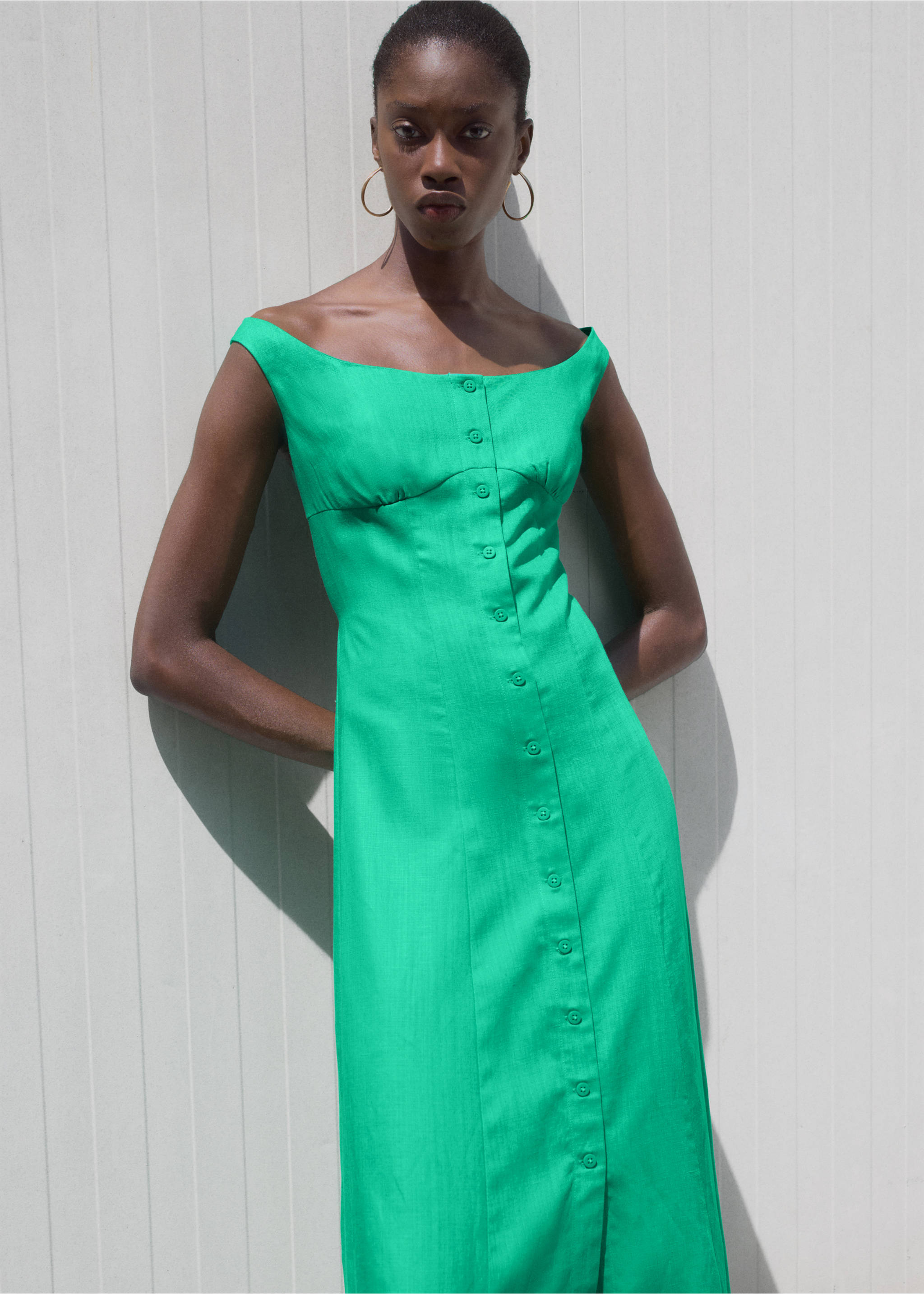 Платье из смесового льна с пуговицами - Средний план, Зеленый. Ref: 17011167-00.