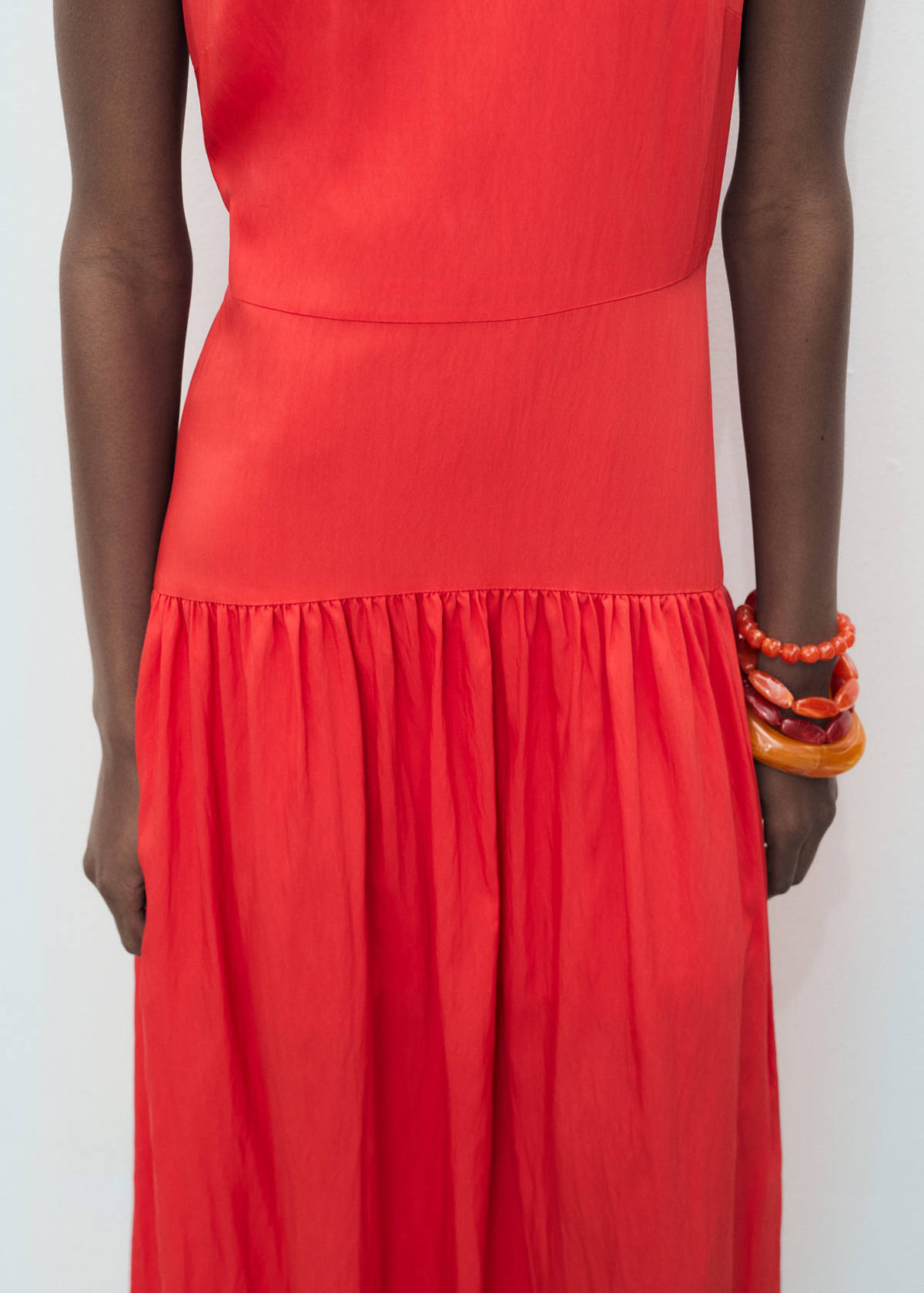 Long dress with gathered hem — Intense Red