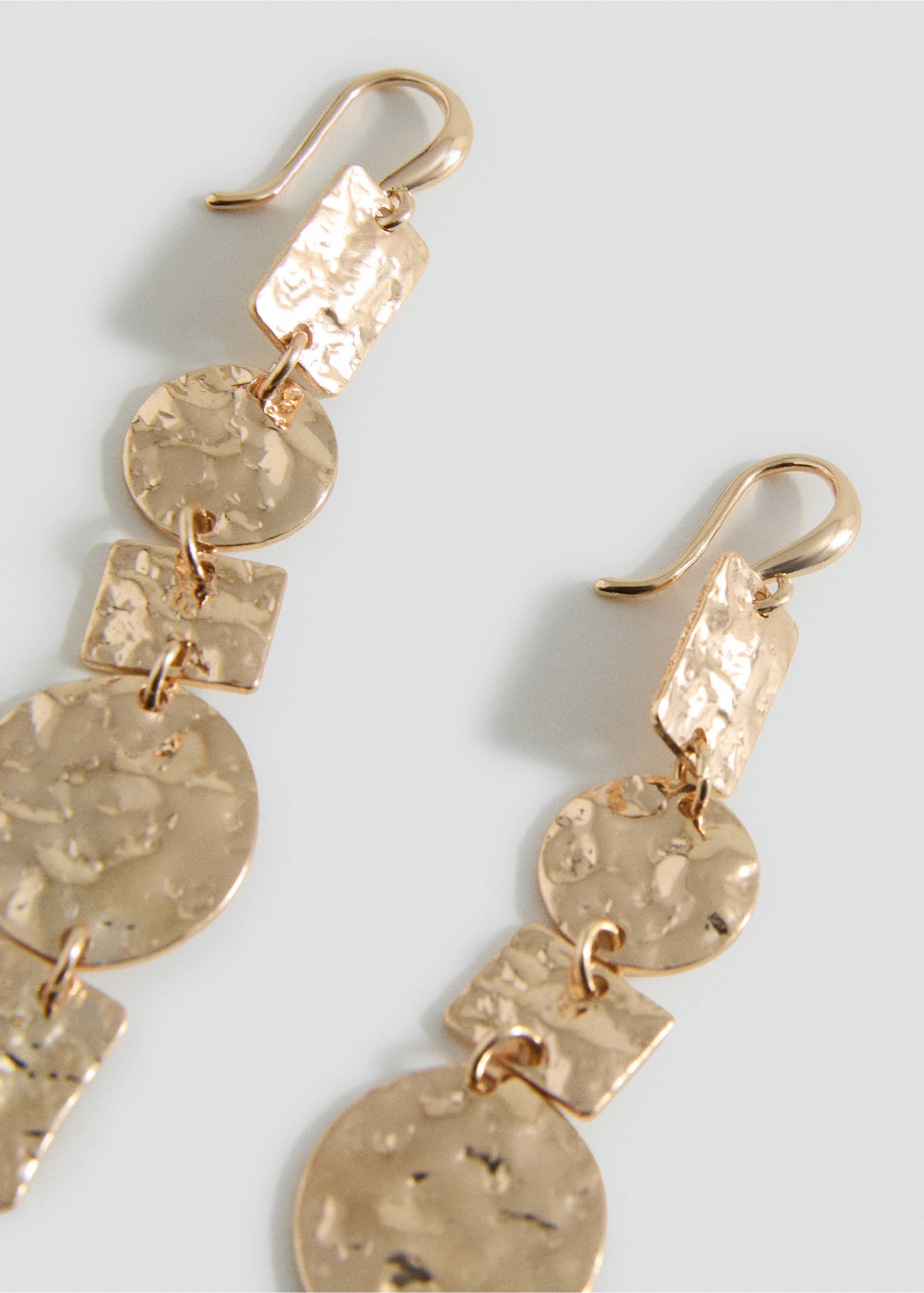 Geometric pendant earrings - Medium plane, Gold. Ref: 17011175-00.