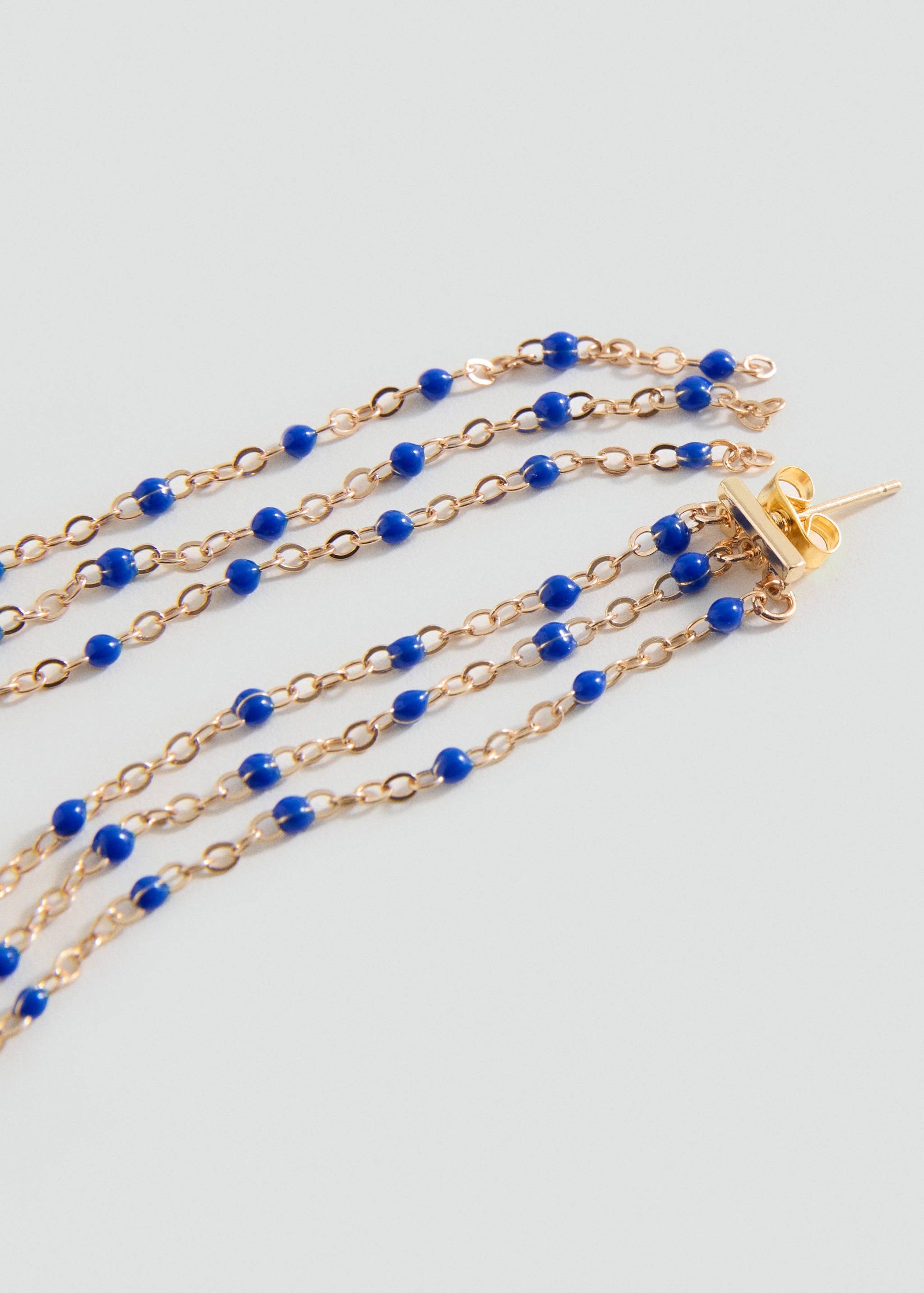 أقراط على شكل دمعة - رؤية وسط