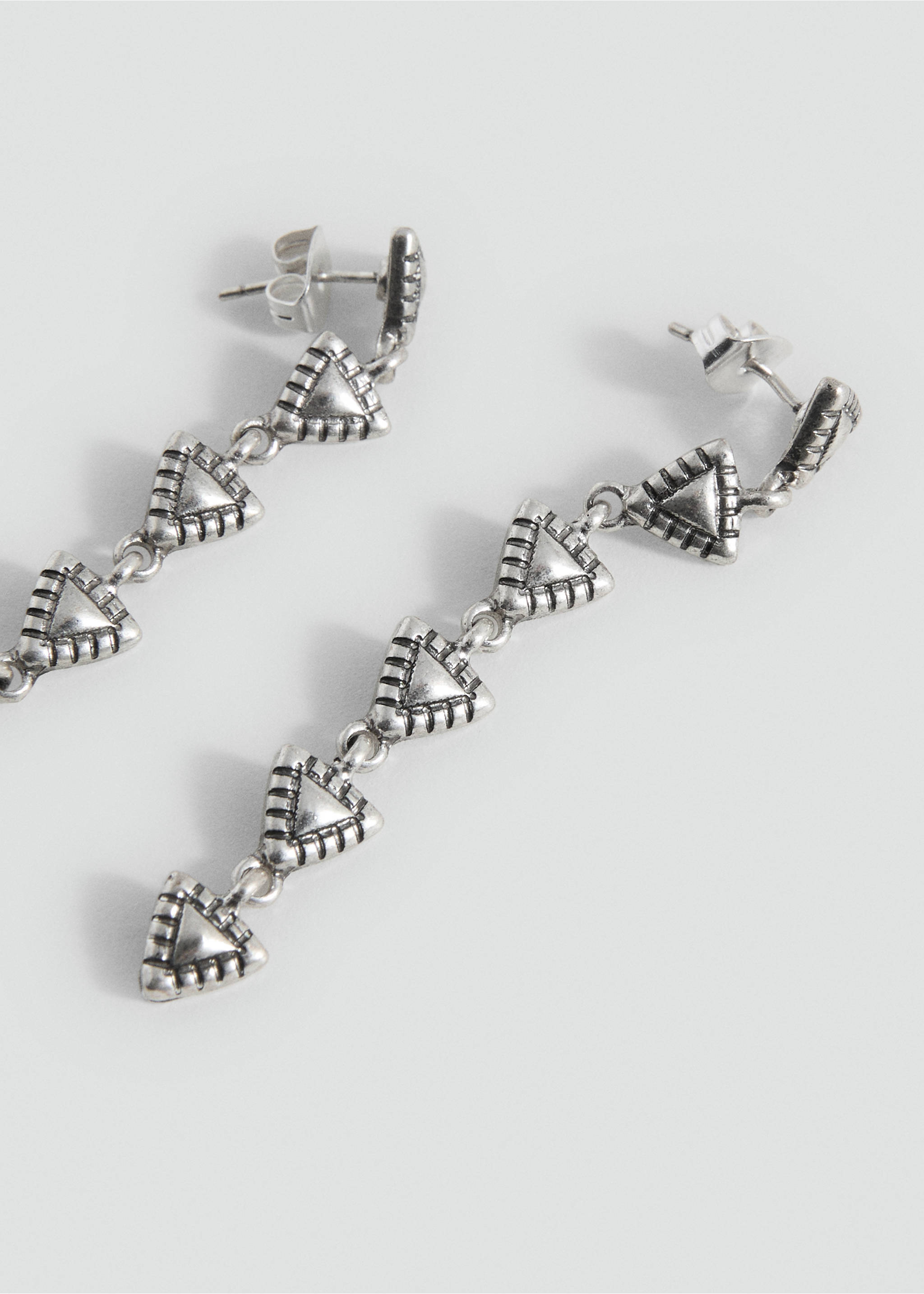 Geometric pendant earrings - Medium plane, Silver. Ref: 17011179-00.