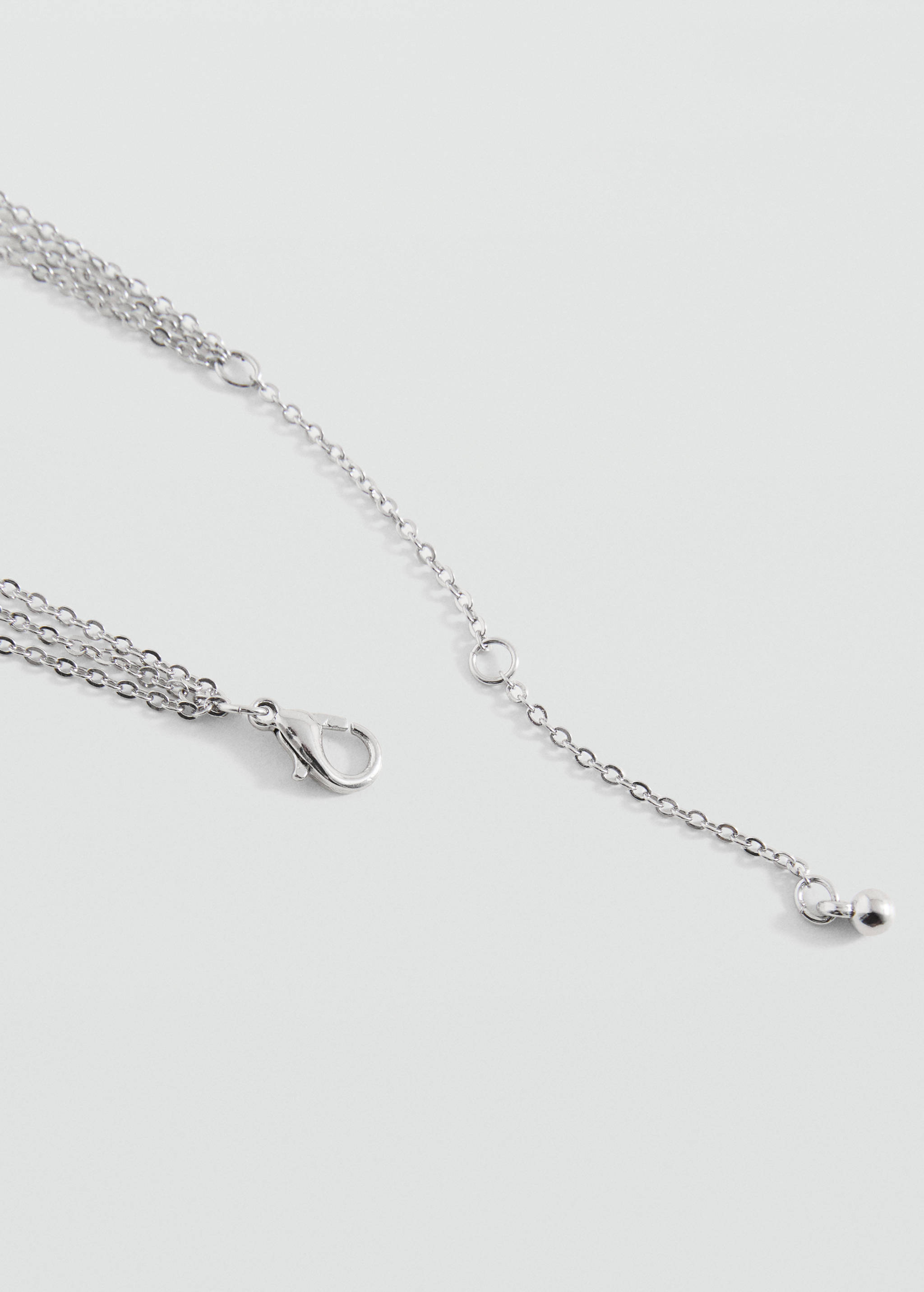 Triple chain necklace - Details of the article 1