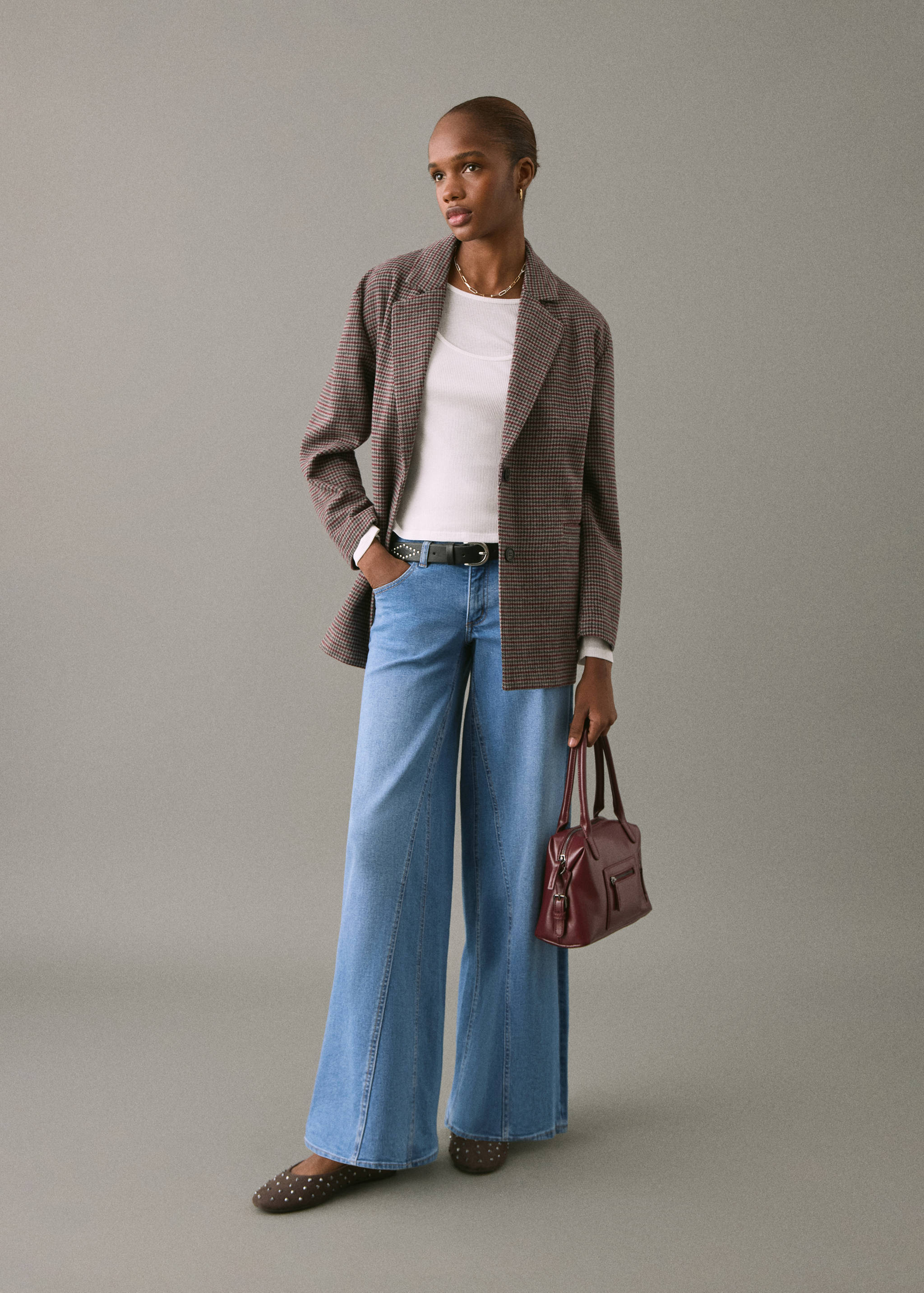 Low-waist wide leg jeans - General plane